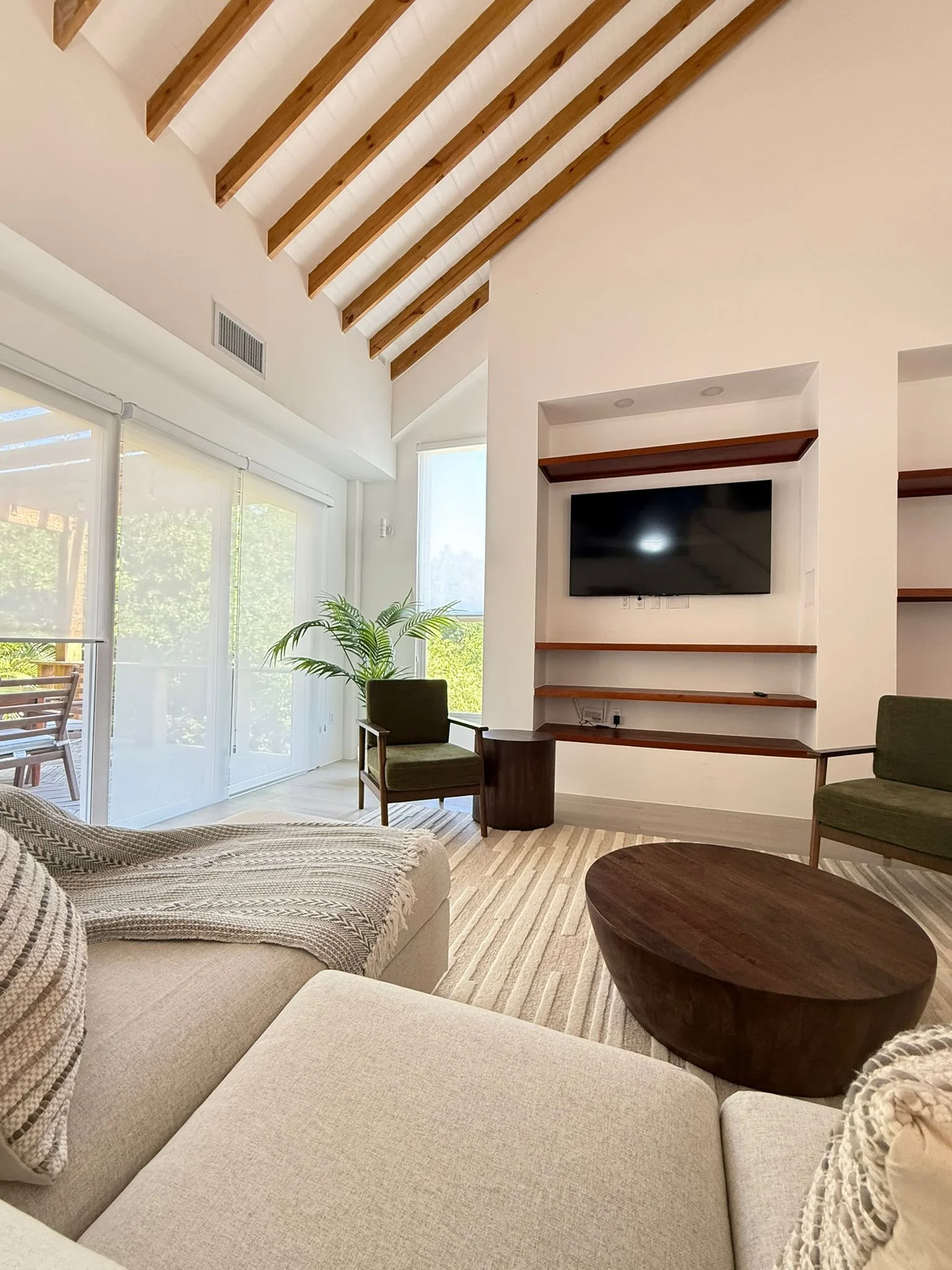 WhatsApp Image 2025-11-22 at 13.50.50 (4).jpeg