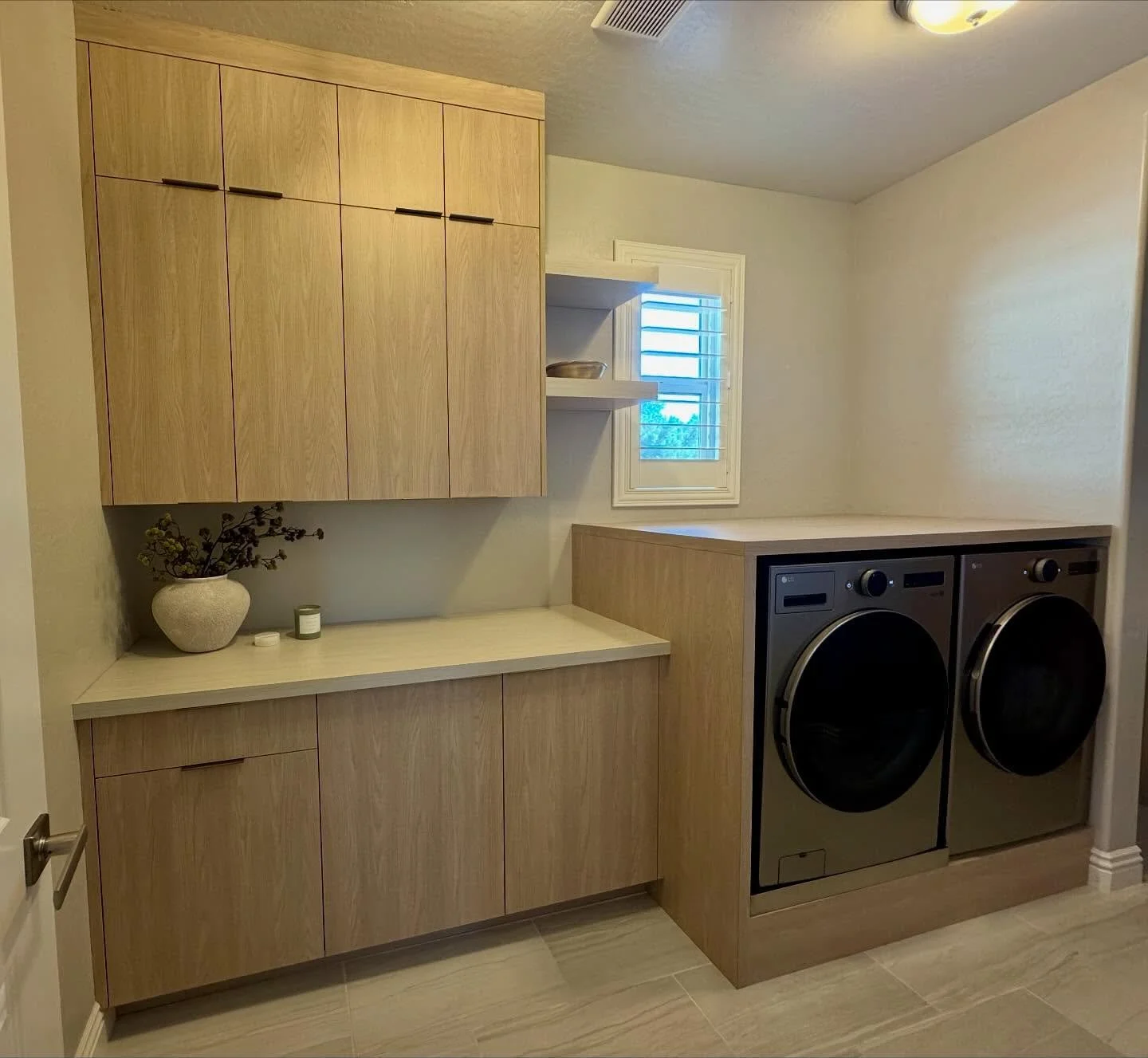 Another space transformed ! Making everyday routines a little more beautiful 🤩 #customlivingmadesimple