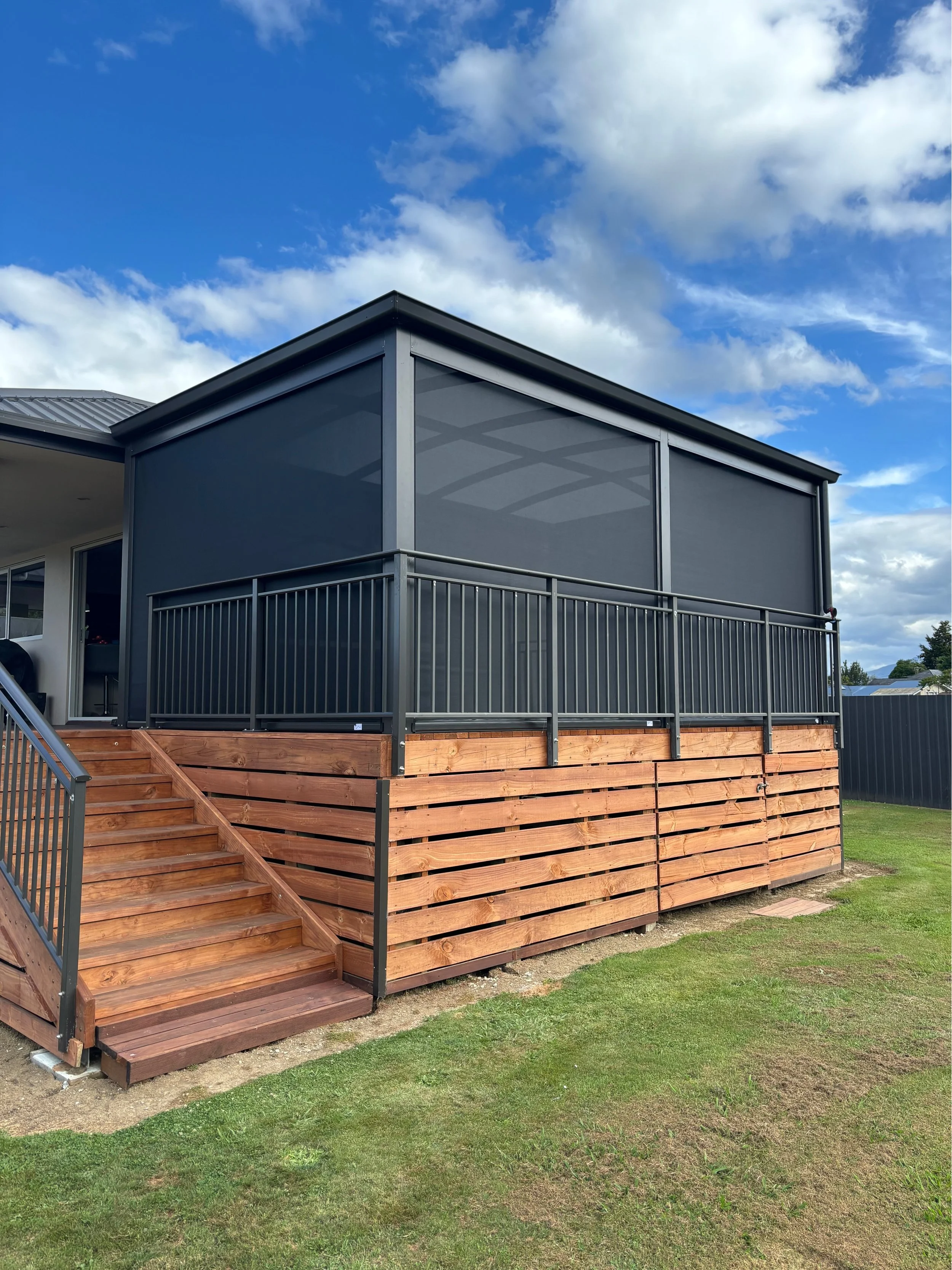 Bowranda Roof System