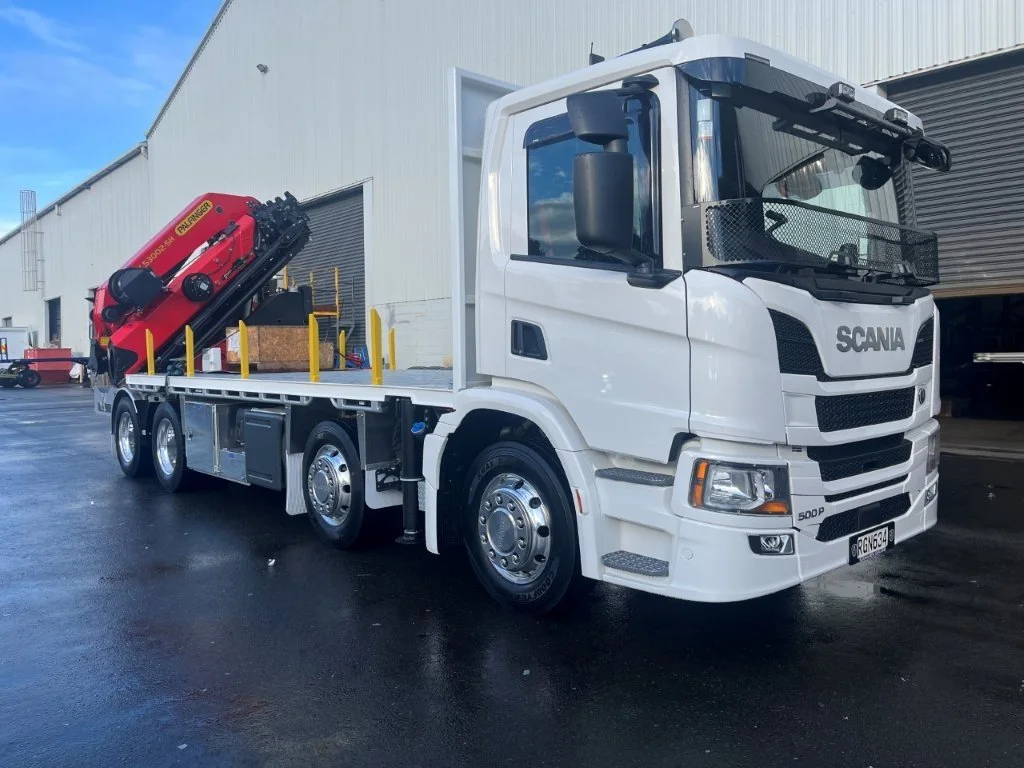 CRANE TRUCK.jpg