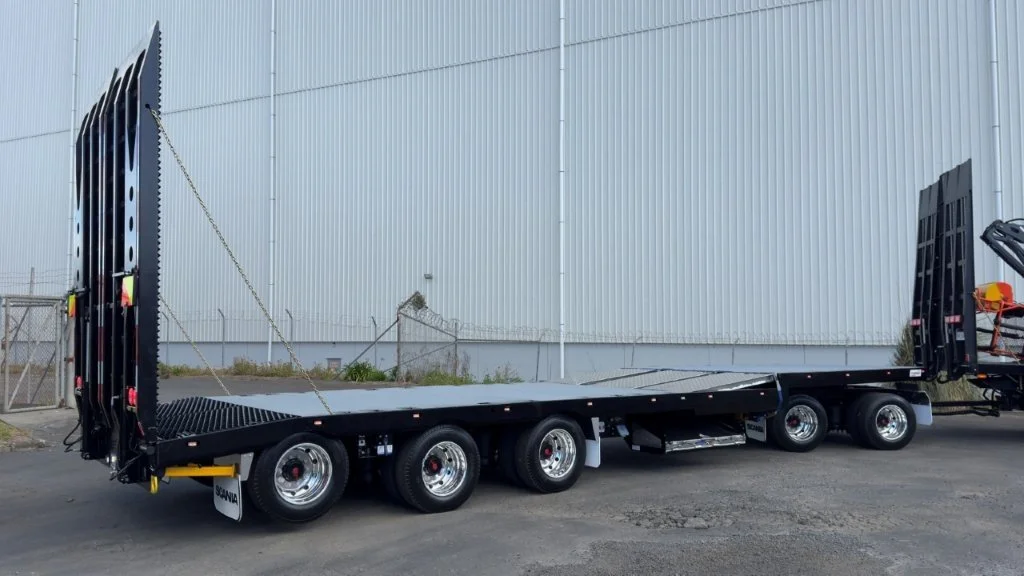 FLATDECK & RAMPS.jpg