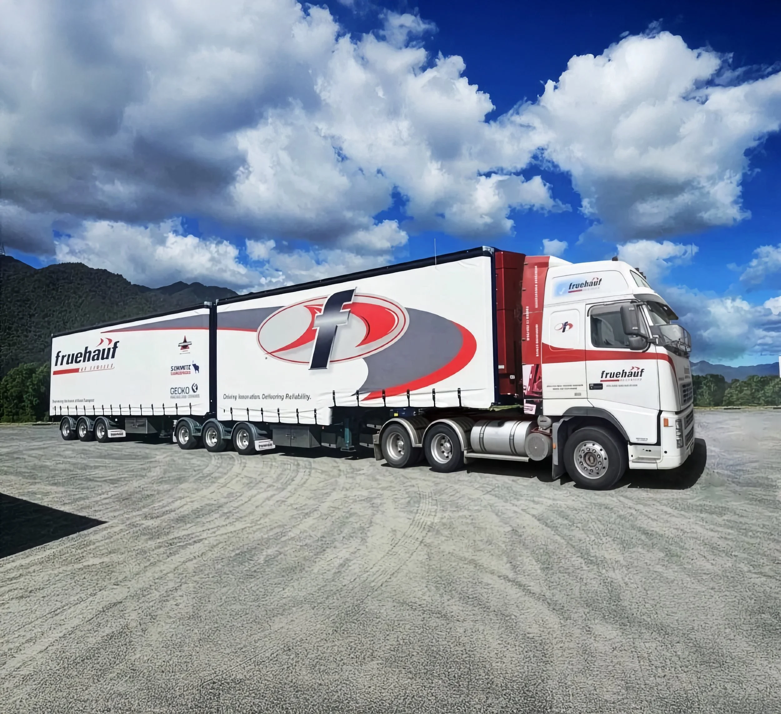 FRUEHAUF TRUCK copy 2-JPG.jpg