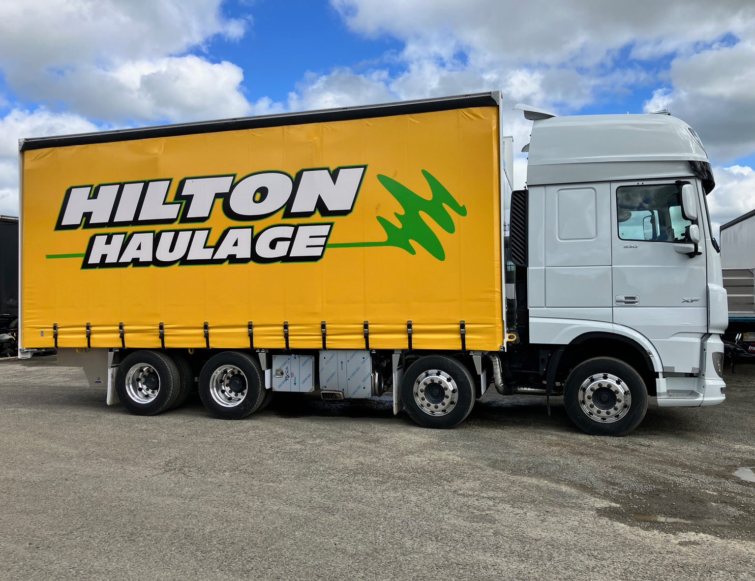 Hilton Haulage curtainsider truck body, a great example of Fruehauf NZ's truck body manufacturing capabilities