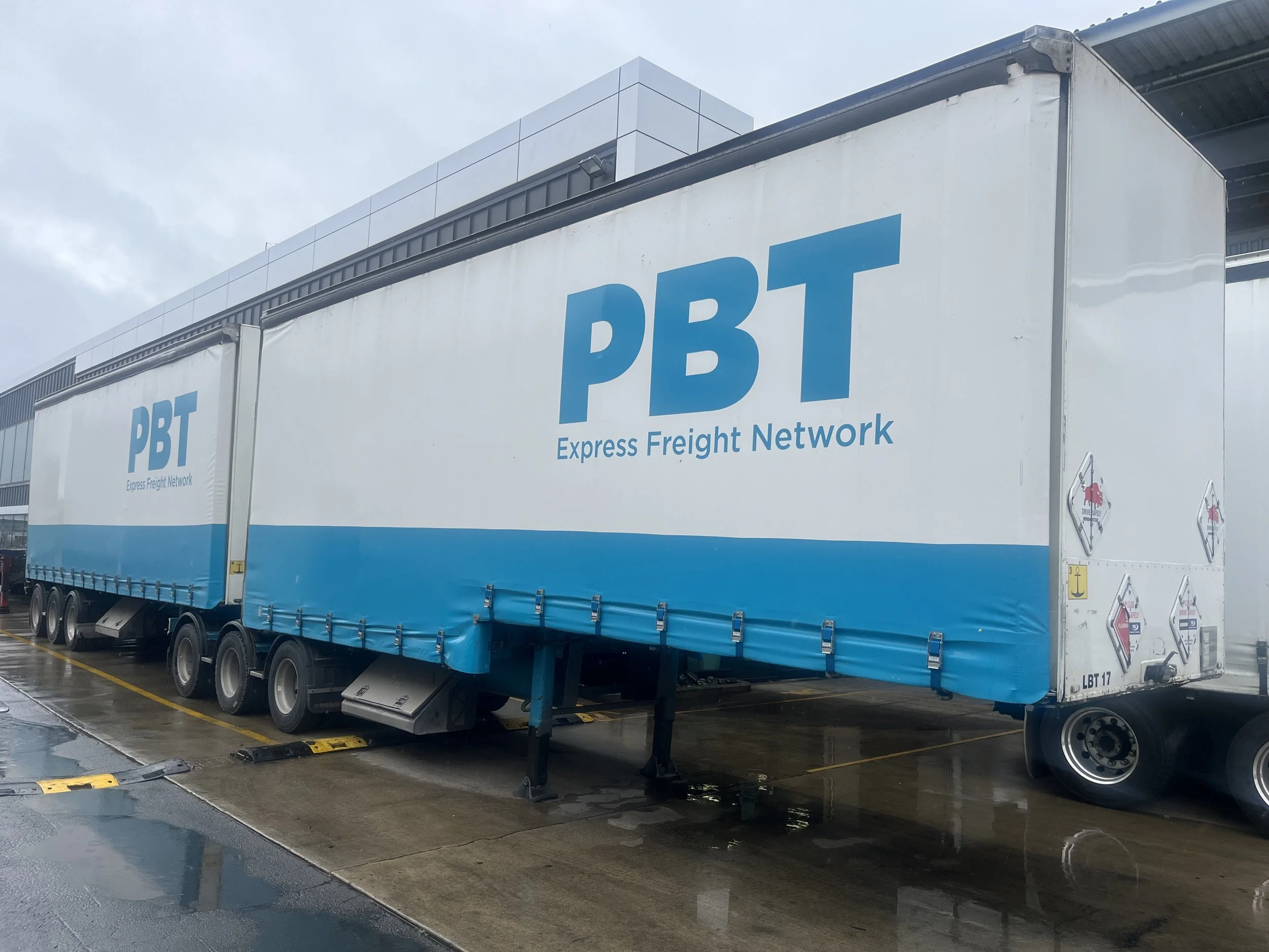2010 34 Pallet Curtain side B-Train C/W Mezzanine Floors