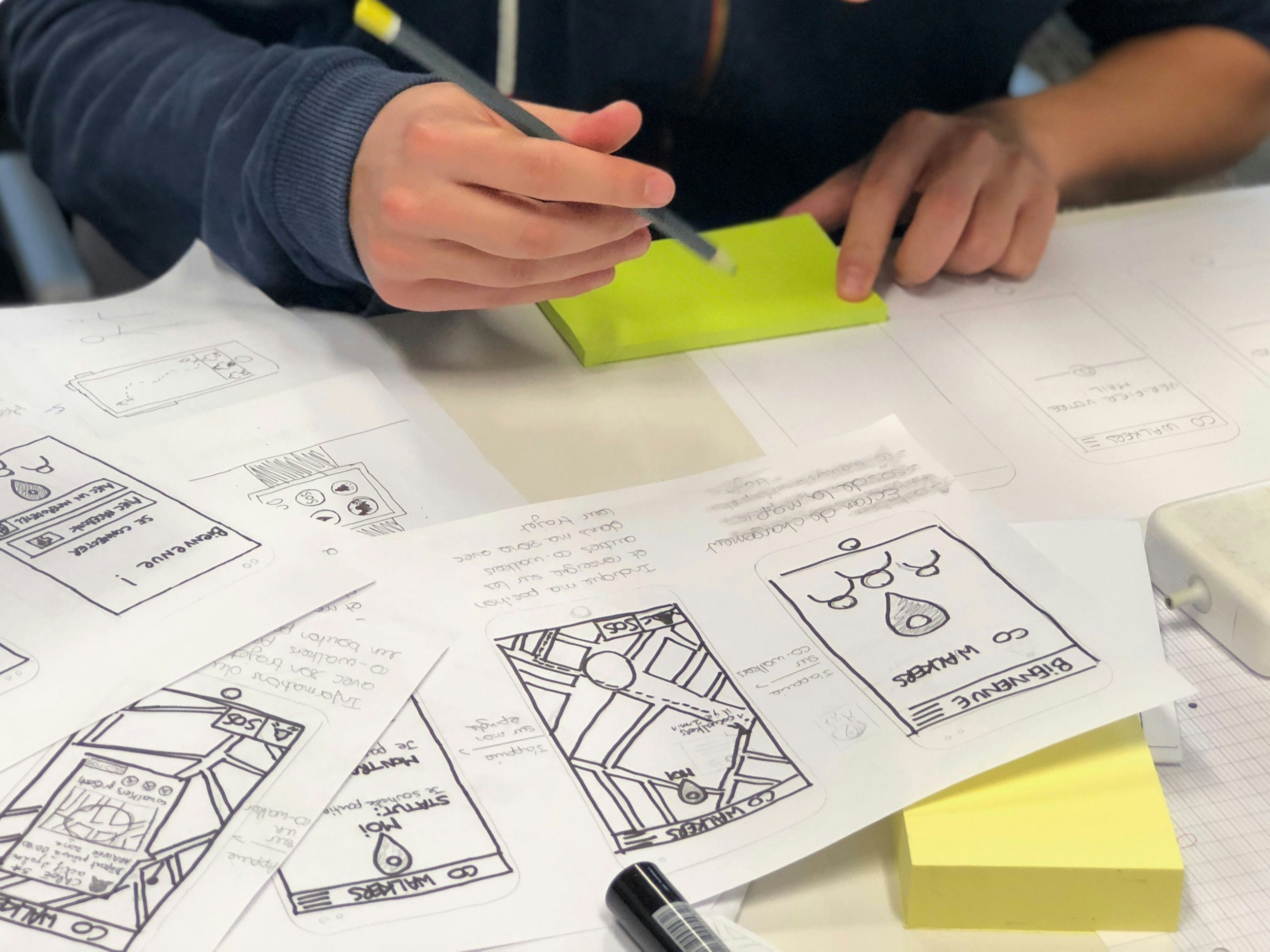 How to brief AI for content: the three layers of context it needs
