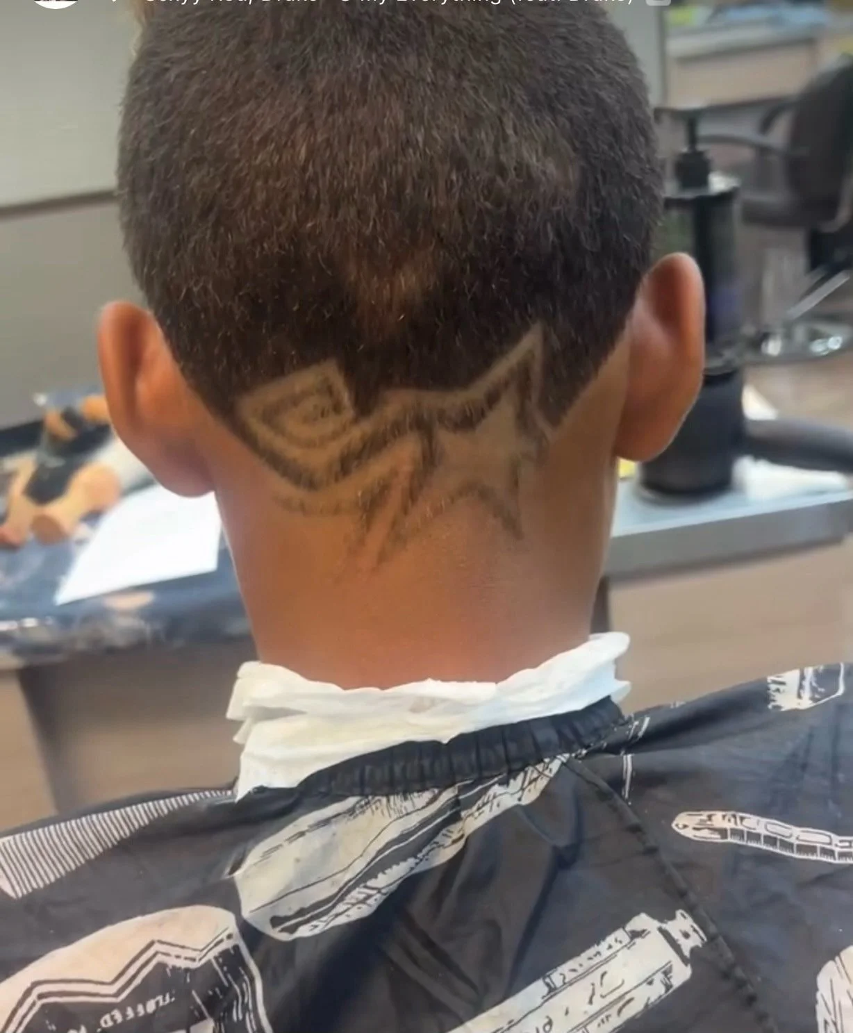 687436549016.jpg
