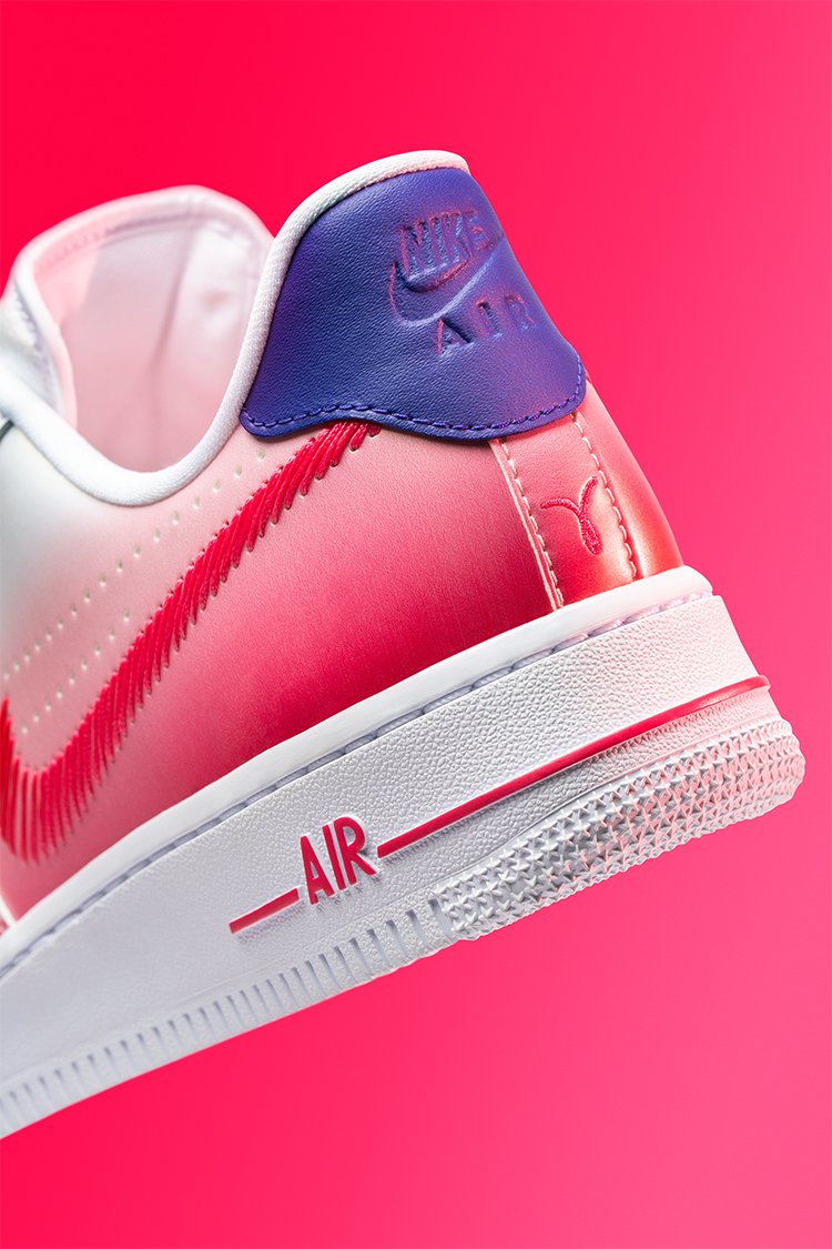 HO19_SNKRS_NA_AF1xKayYow_Details_Heel_Thread_Mob.jpg