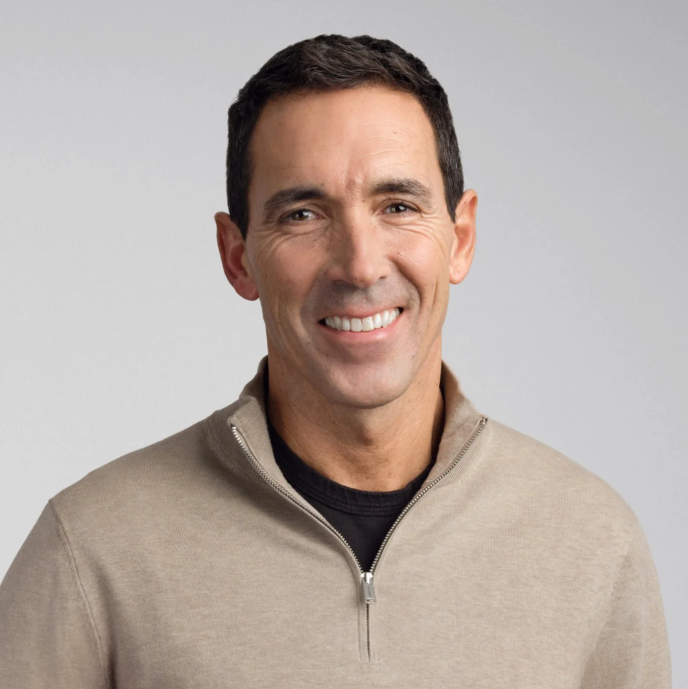 Nike-Headshots_1.23.26_Cesar-Garcia_2088_v3_crop.jpg