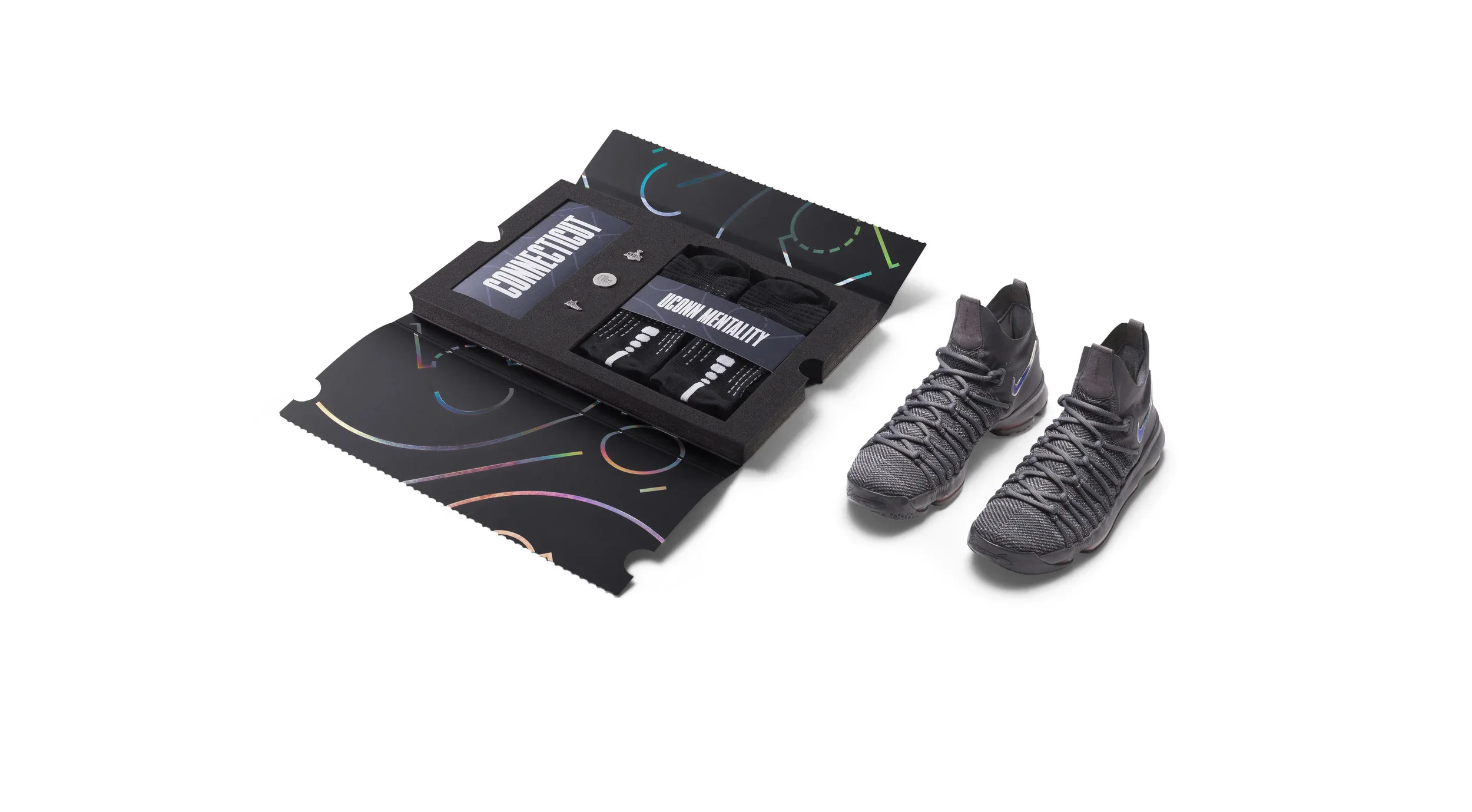 SP17_March_Madness_Seeding_Kit_Shot4_NikeZoomKD9EliteTS.webp