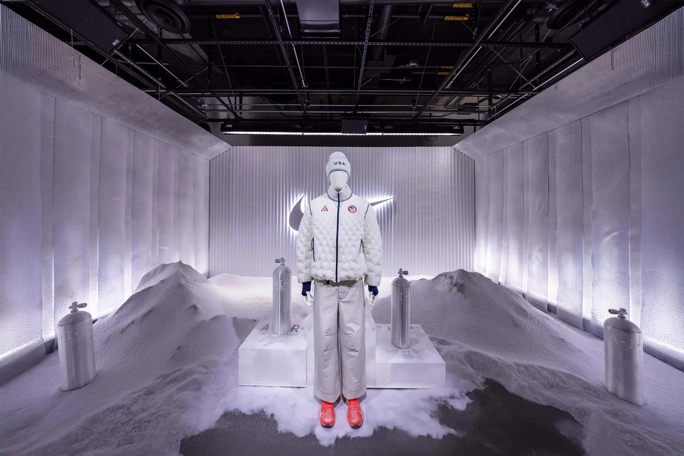 NikeInnovation_The-Worlds_Milano_2041.jpg