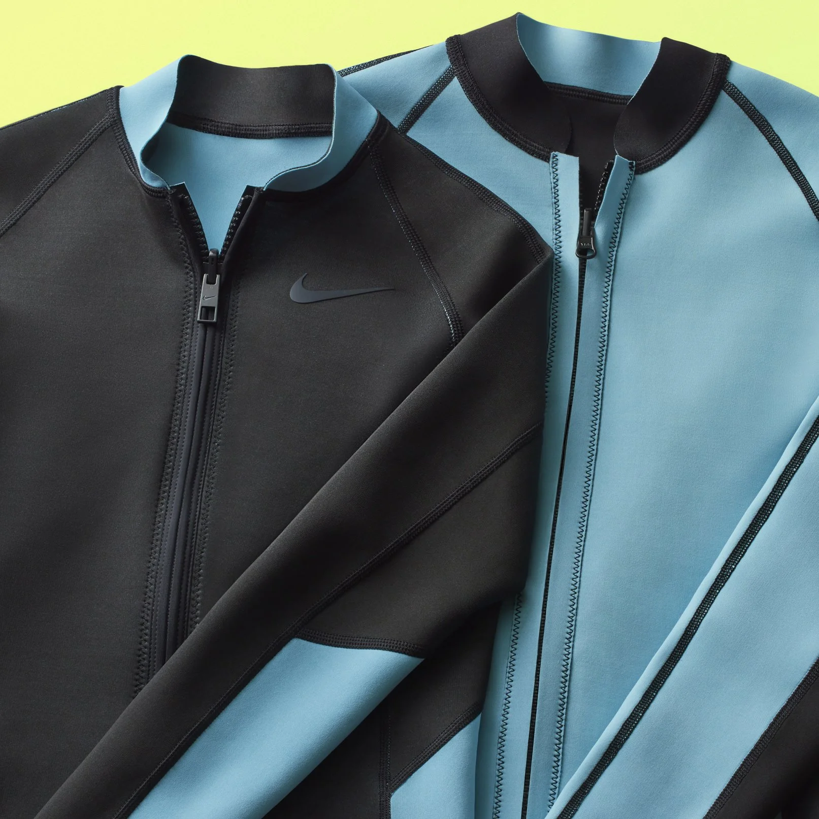 Nike-Swim_Wild-Waters_Details_Jacket-Reversability__0355_1x1.jpg