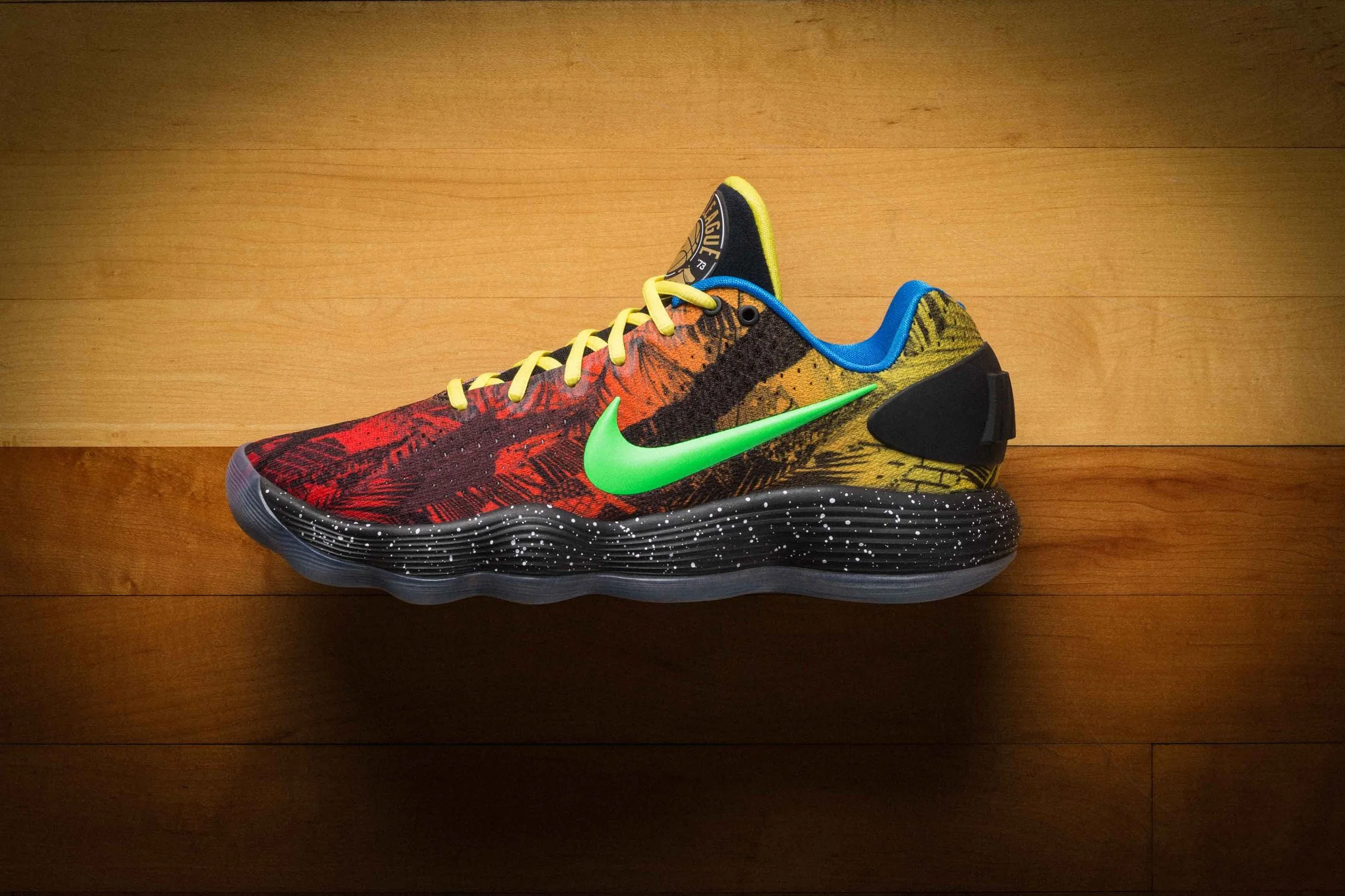 HYPERDUNK_CITY_PACKLOS_ANGELES_01_72309.jpg