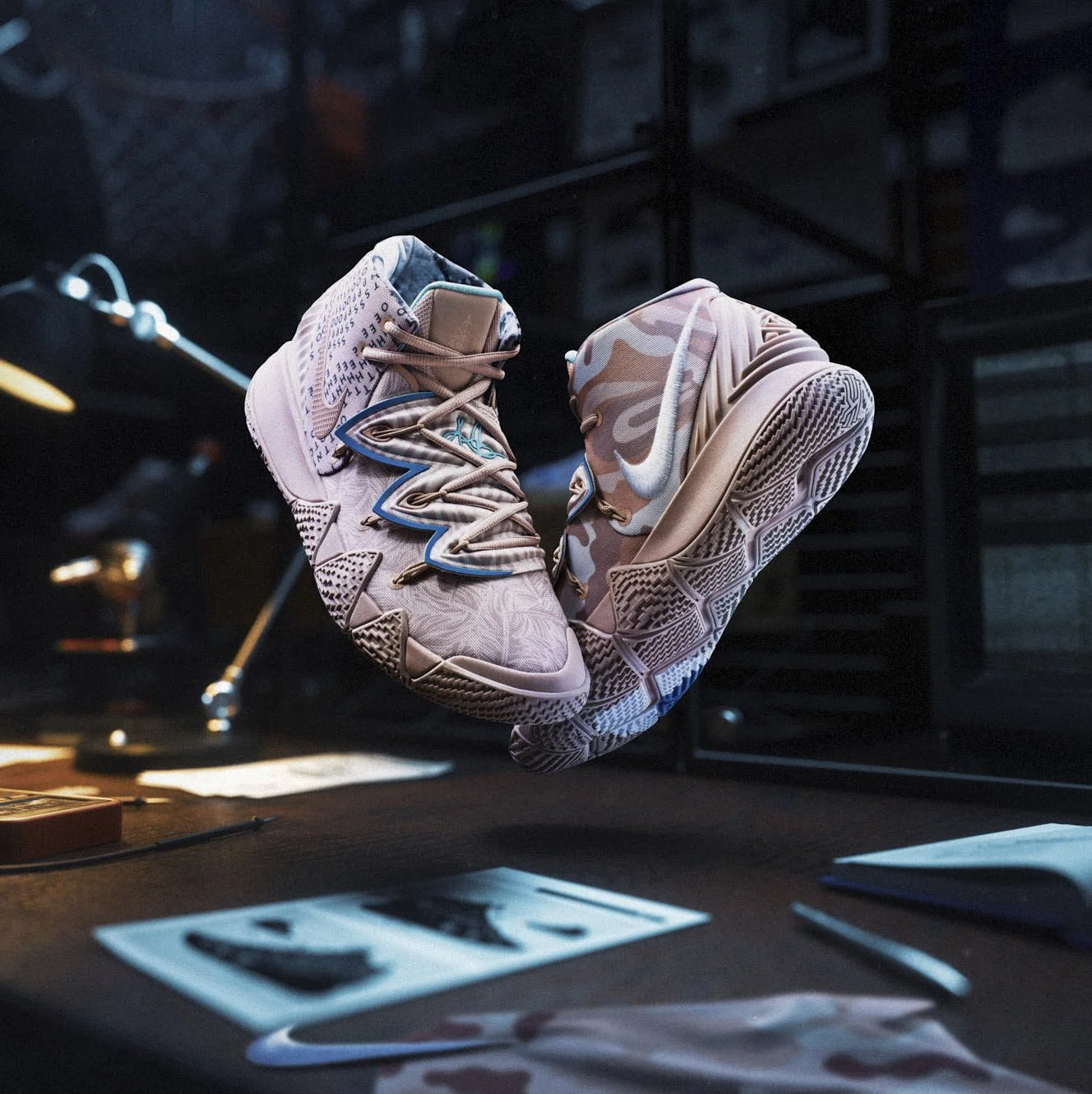 KYRIE_KYBRID_PE_STILL_PAIR_F.jpg