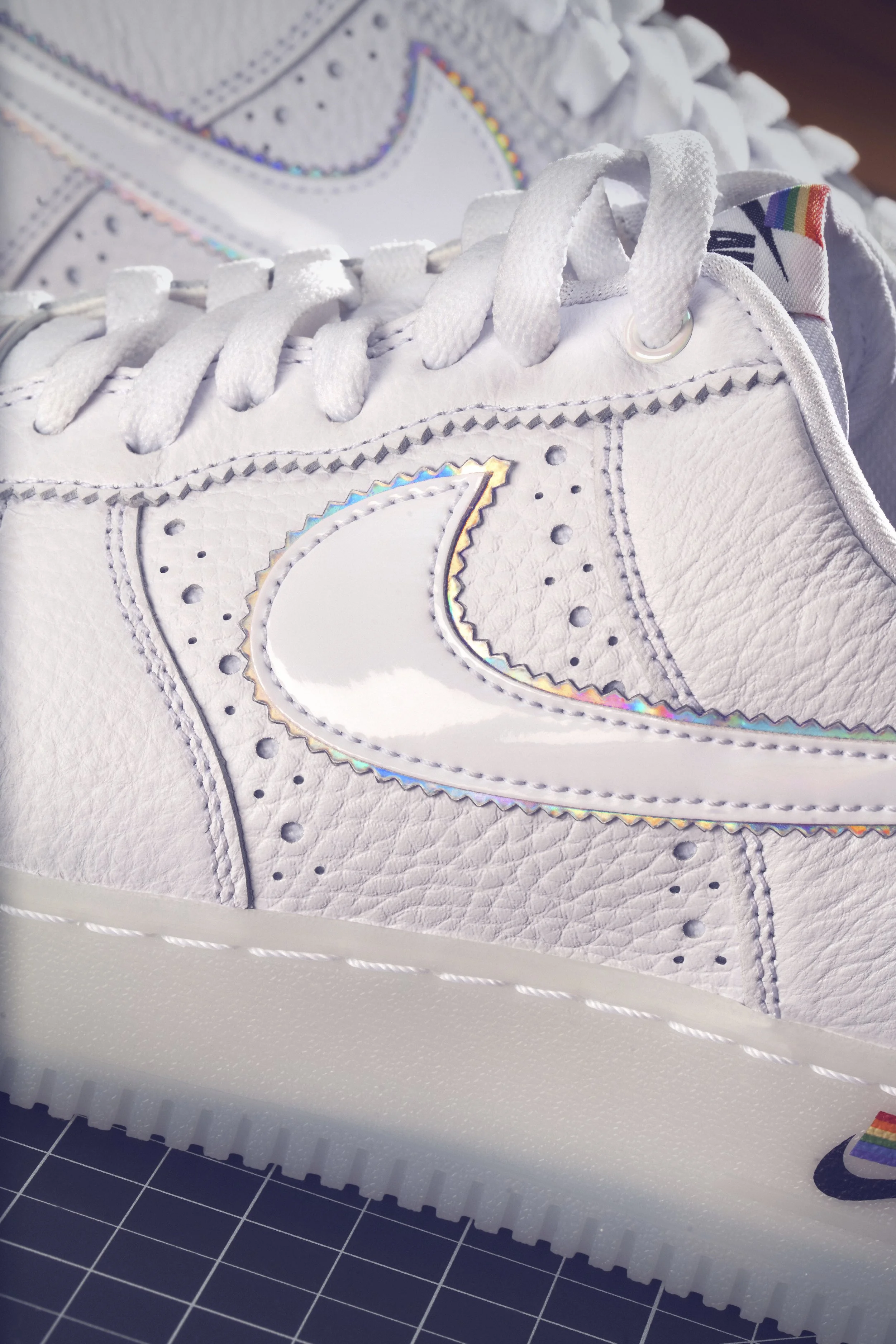 SU20_SNKRS_NA_AF1-BeTrue_BTD-SWOOSH-MATERIAL_3161.jpg