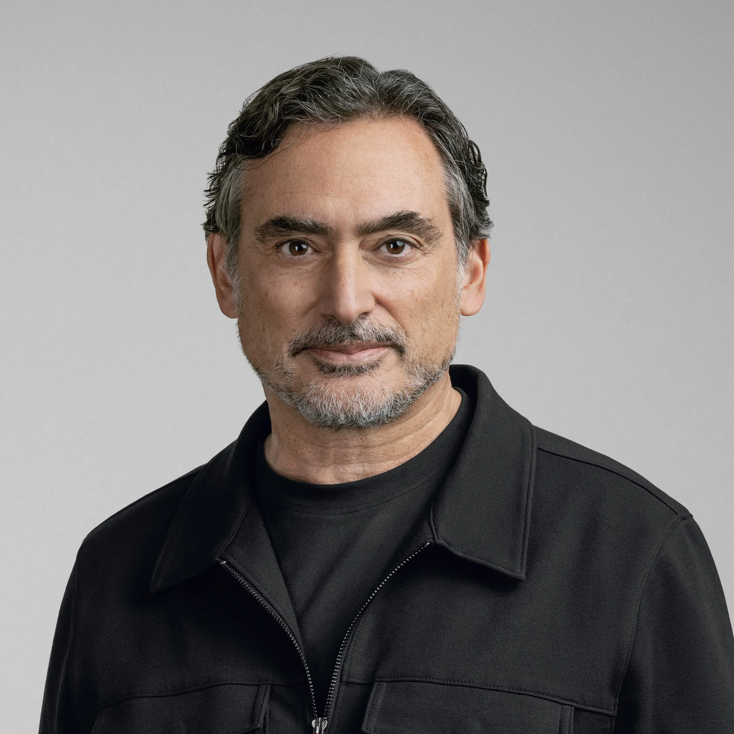 Nike Headshots_Rd4_Rob_0188_1x1.jpg