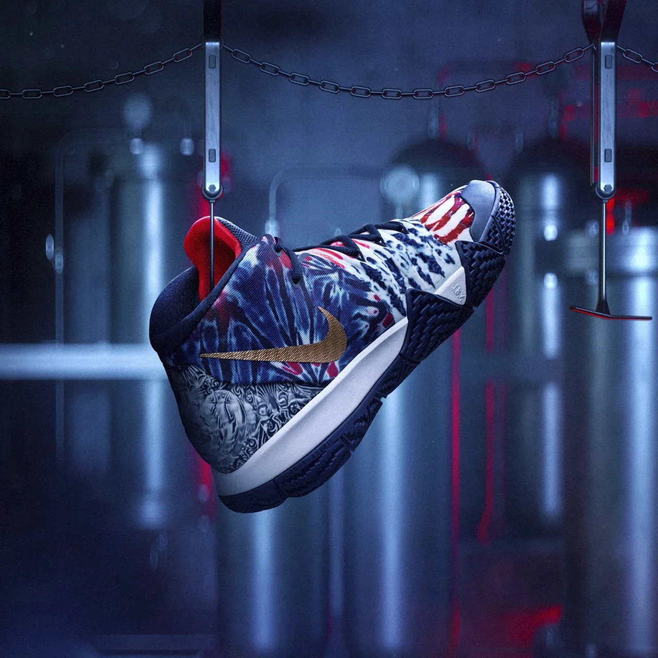 KYRIE_HYBRID_STILL_TOEUP_F.jpg