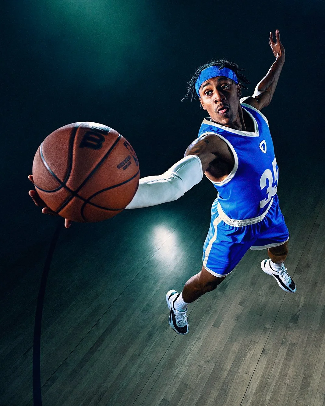 FanDuel_Basketball_PG_DefensiveStance_12983_D1.jpg