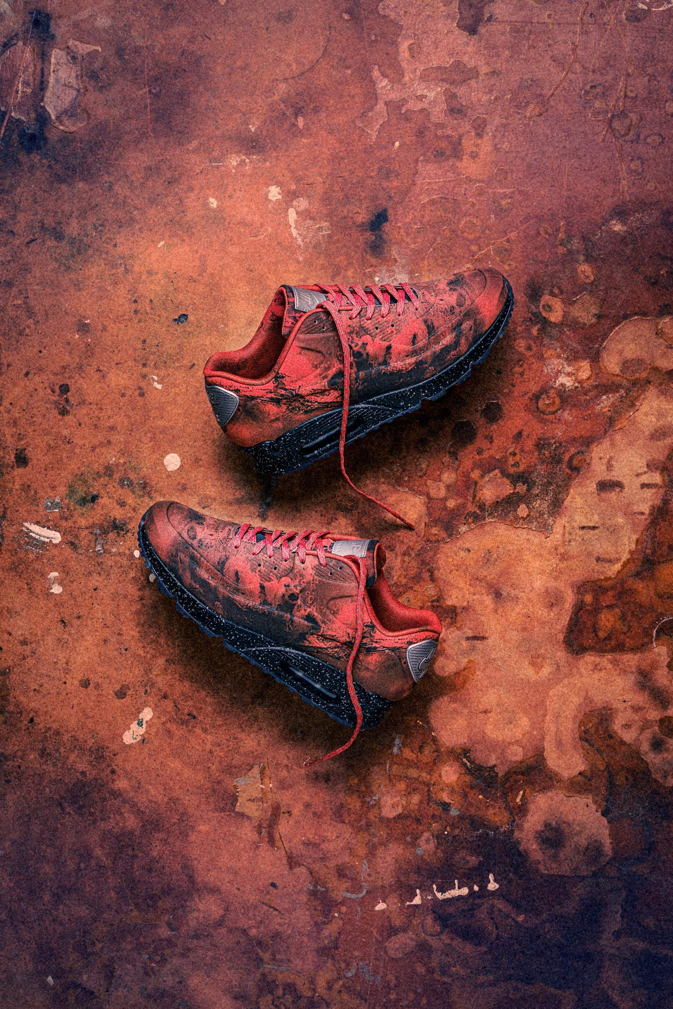 SU19_GLB_SNKRS_BTD_AM-90-MARS-LANDING_0009_BACKGROUND-TEST_final.jpg