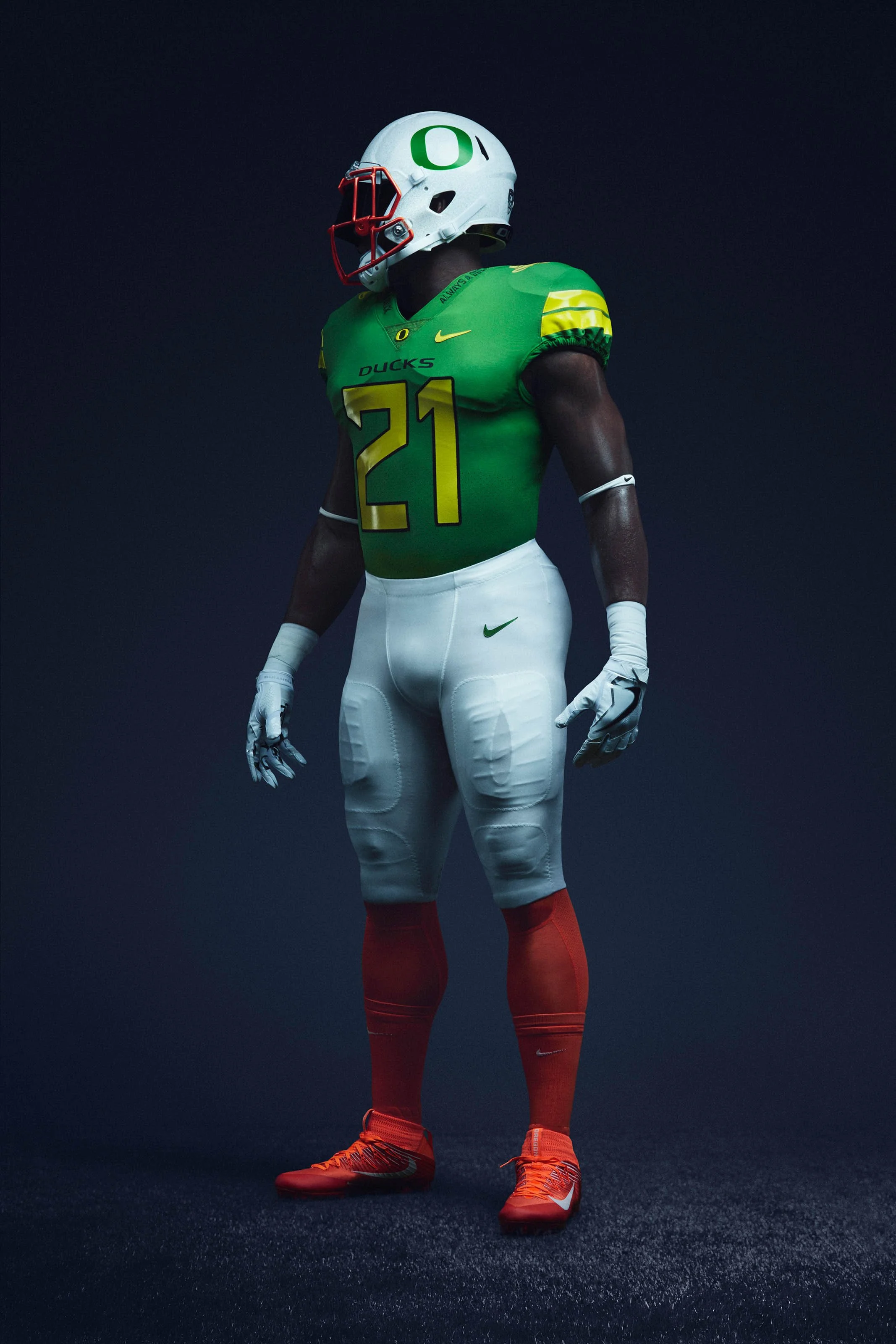HO16_NFB_NCAA_Energy_Jersey_Oregon_0516_sRGB_original.jpg