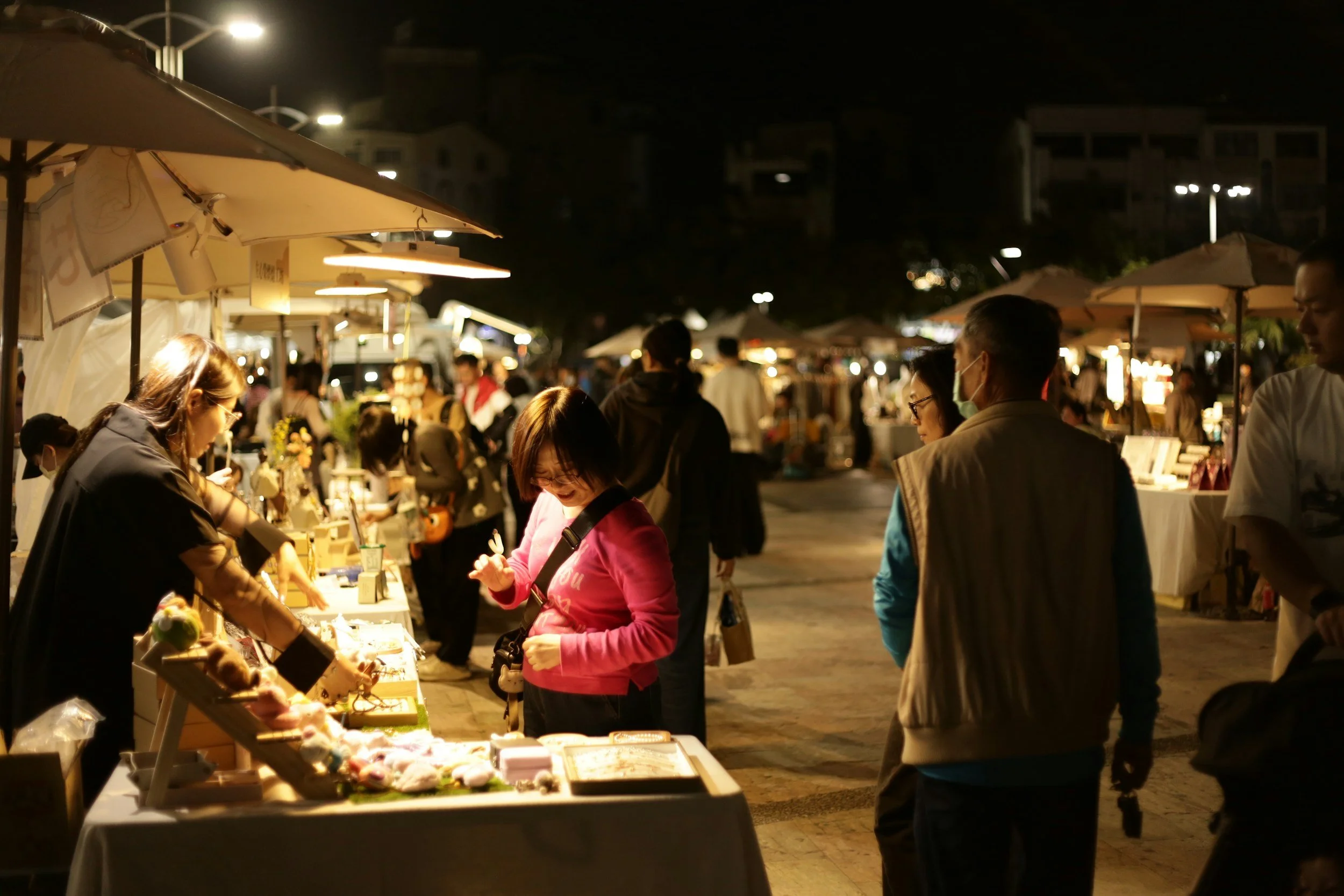 Edmonds Night Market