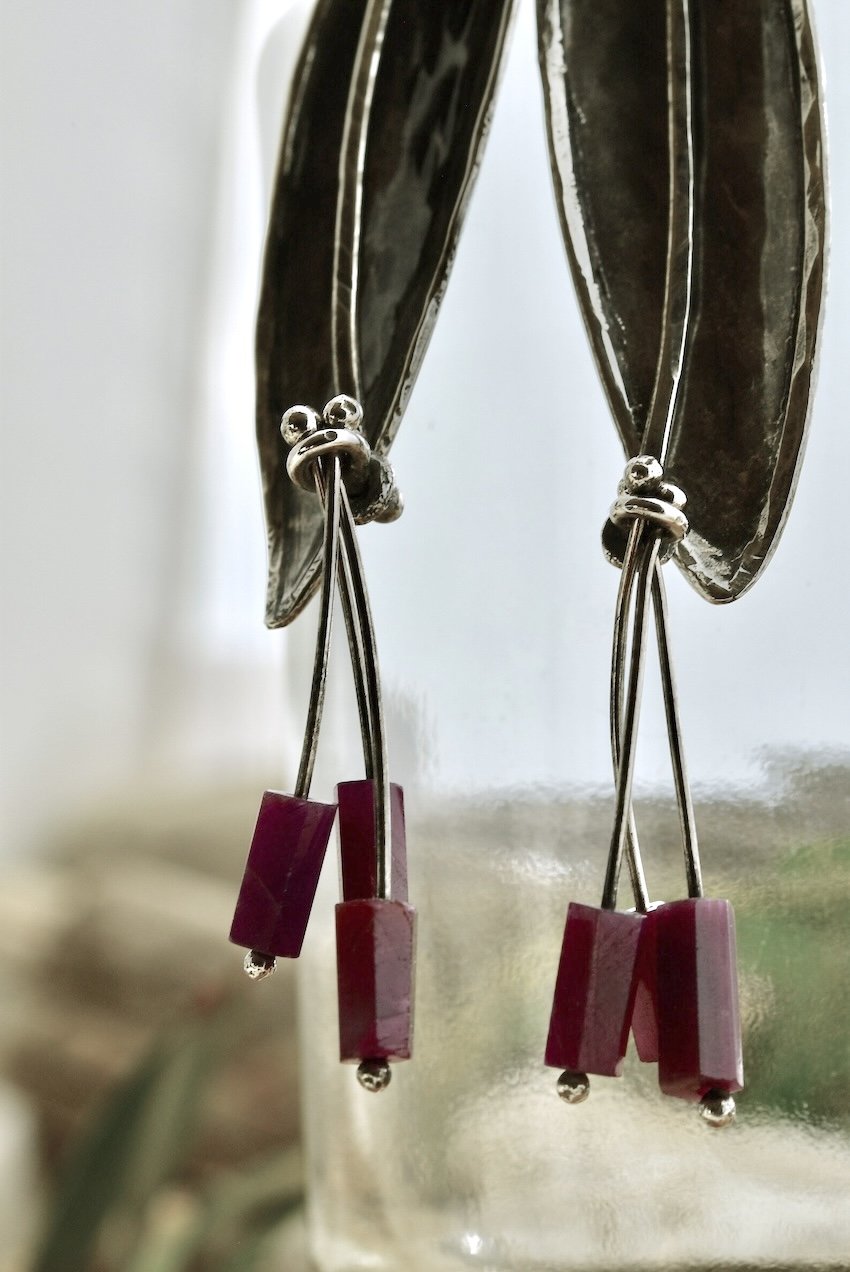 earrings-3-h.jpg