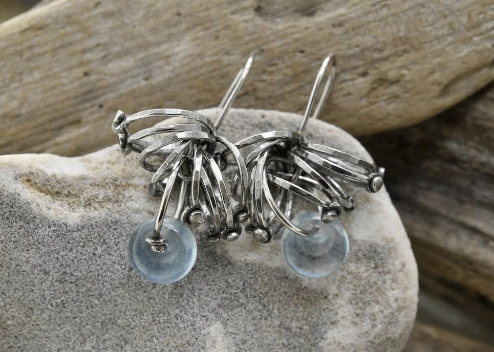 Aquamarine butooned up earrings 07.jpeg