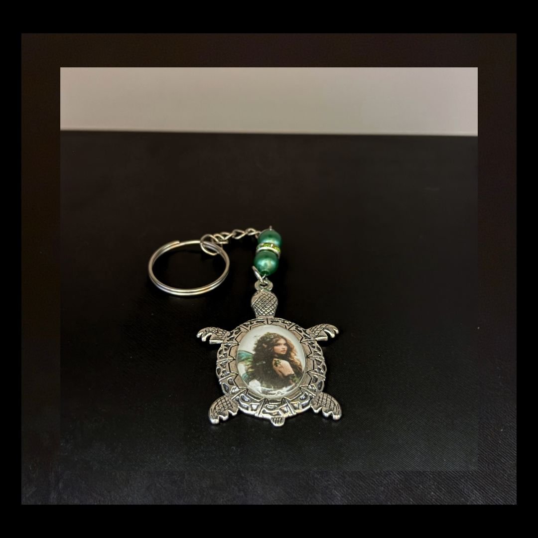 Untitled (1080 x 1080 px) (2).jpg