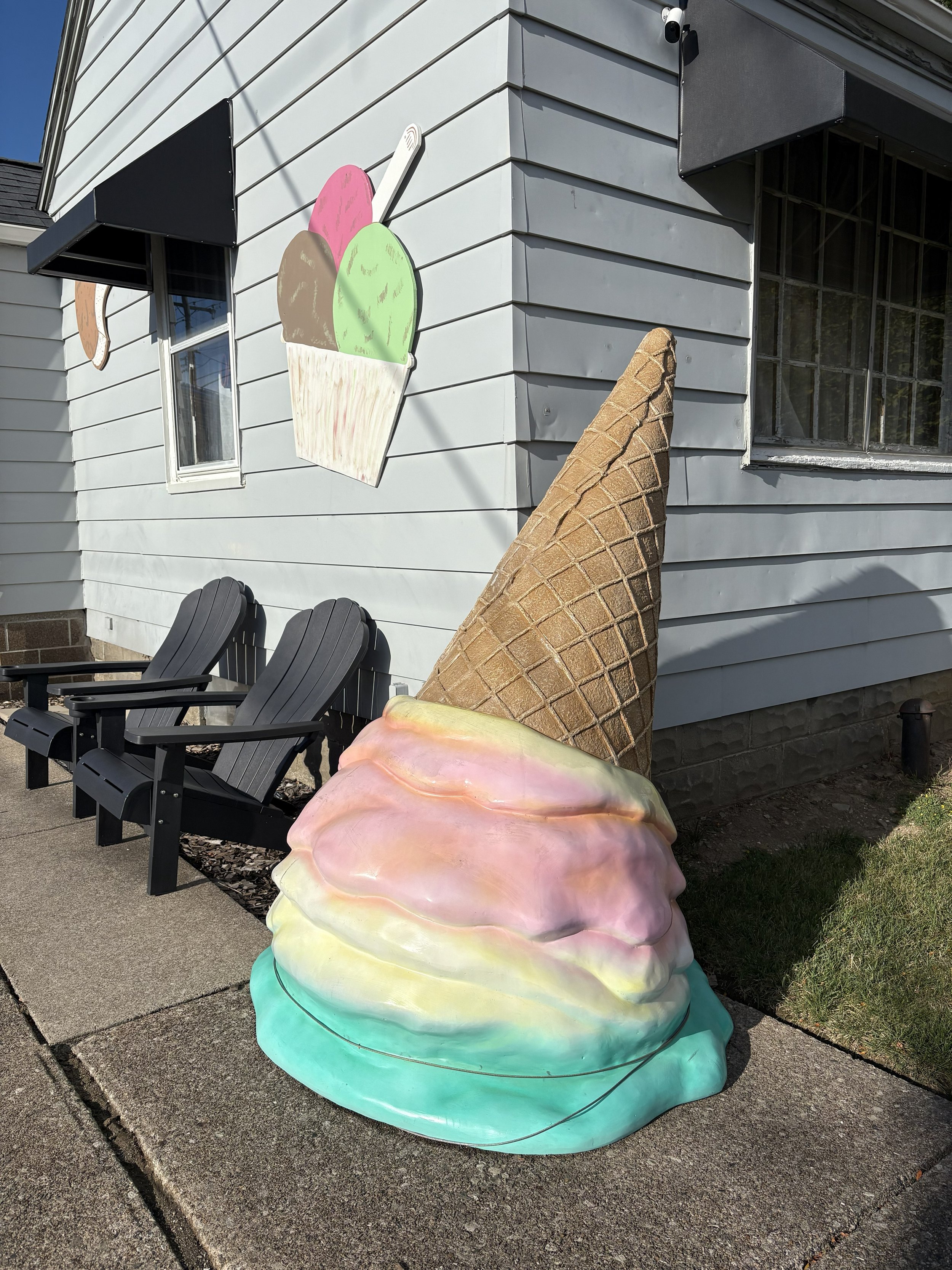 Giant Ice Cream Cone, East 38th 