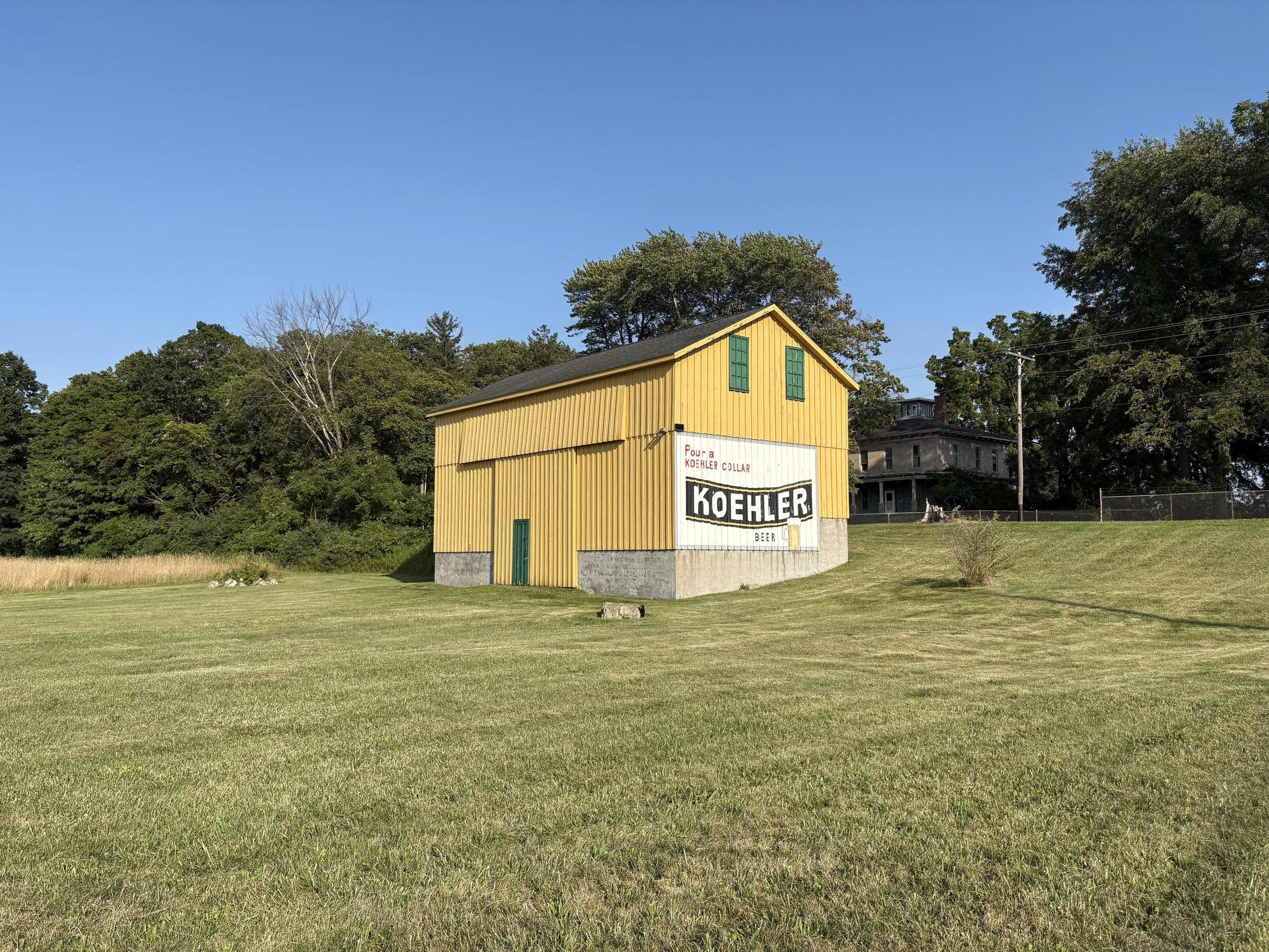 Koehler Barn, Rt 5, Avonia