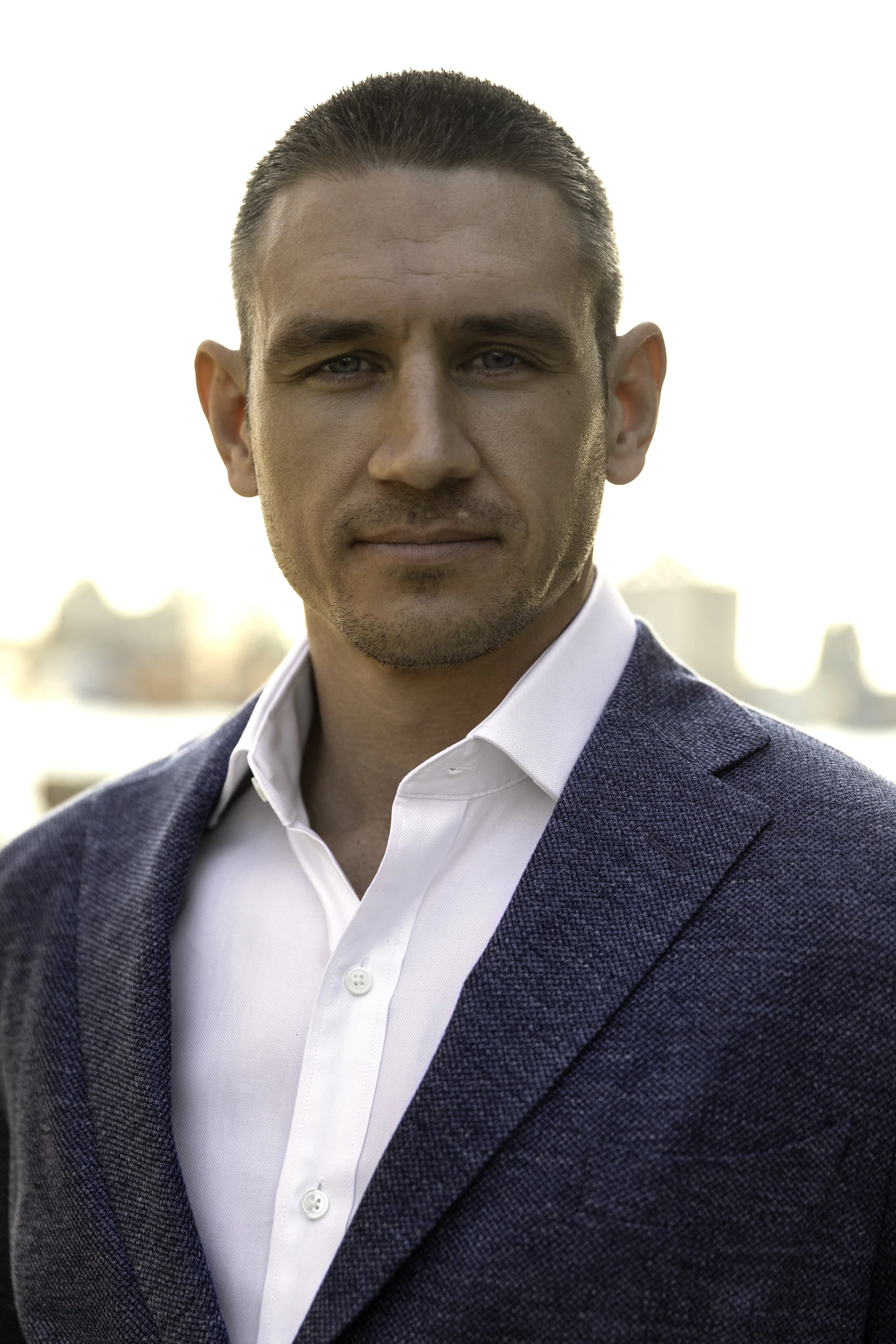 Portrait-Kris Floyd.jpg