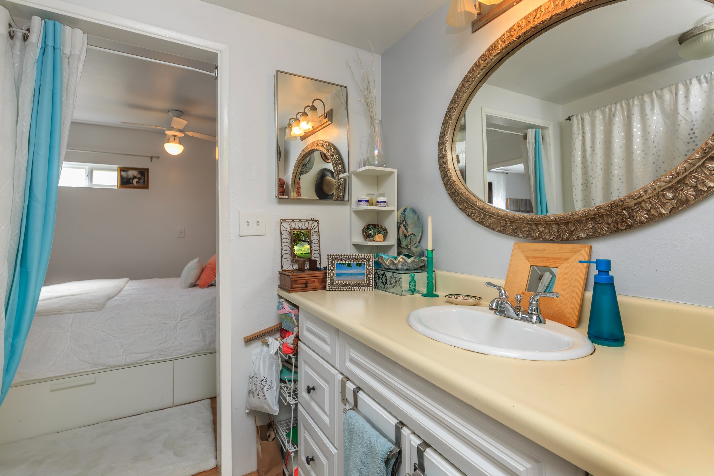 10 - Unit 1 - 647 San Dieguito .jpg