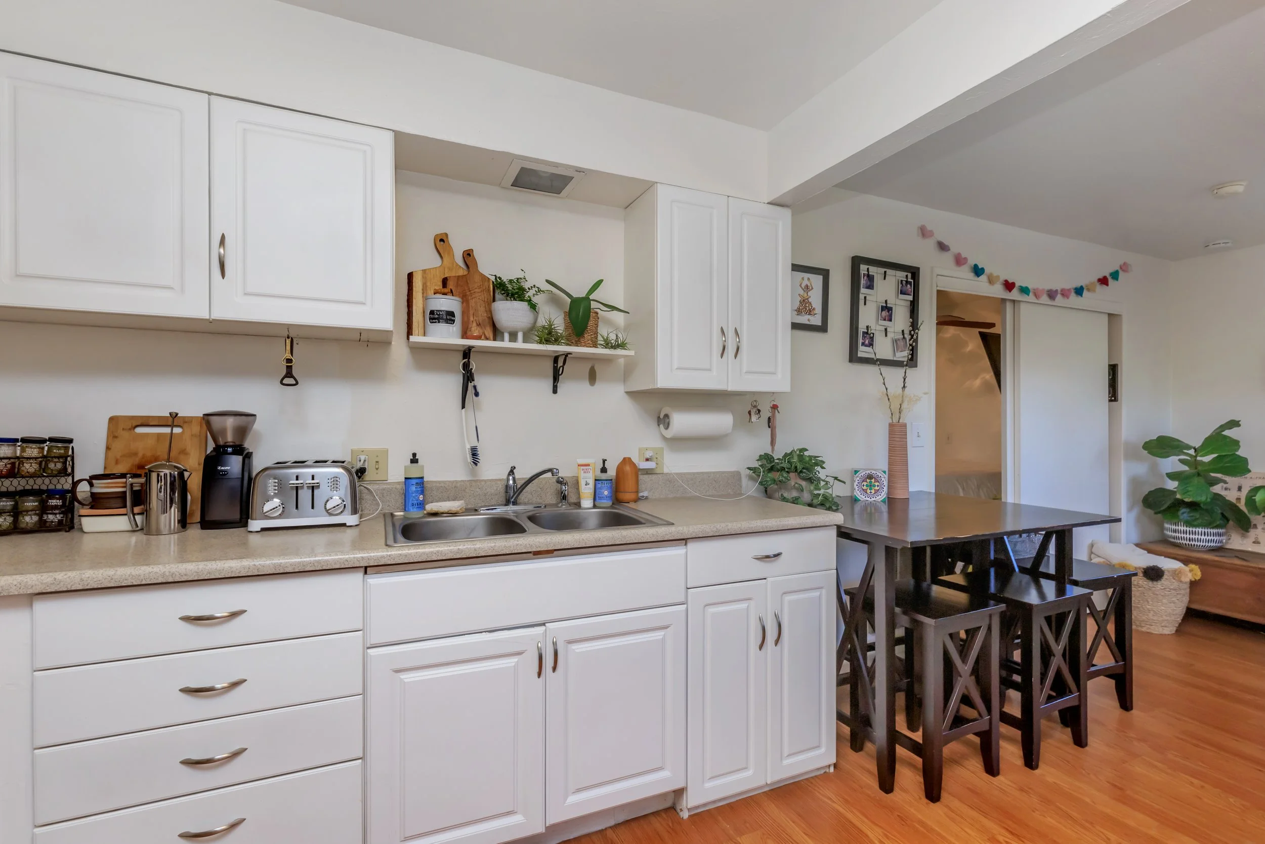 Unit 3 - 647 San Dieguito - 6.jpg