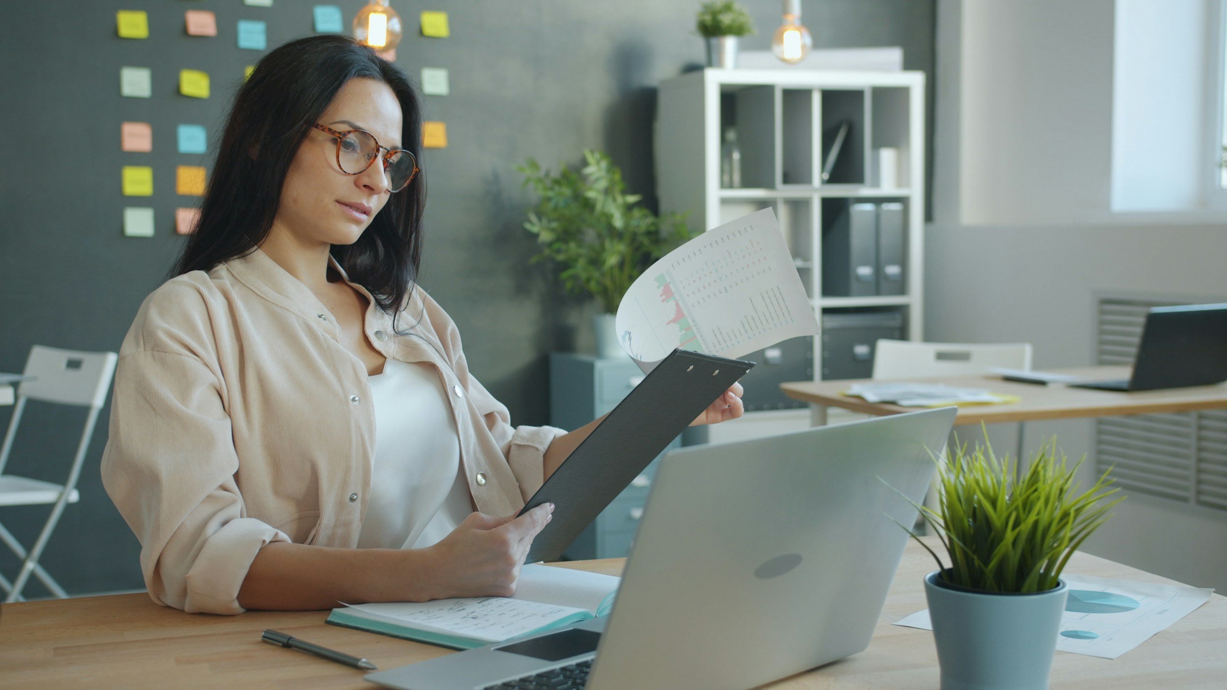 How Much Does a Fractional CMO Cost? A 2026 Pricing Breakdown