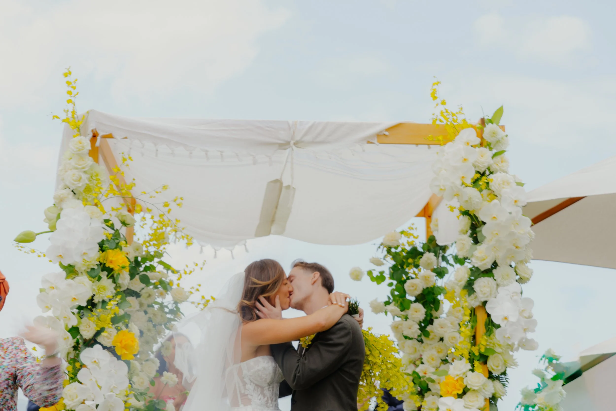 Olivia and Oliver - The Salty Shutter (4 of 12).jpg