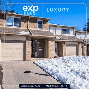 Condo Townhouses on Knightsbridge Way in Markham Village, Markham