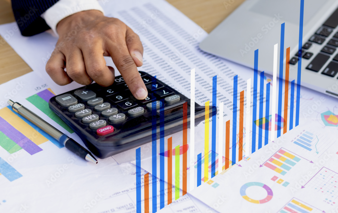 The Art and Science of Predicting Cash Flow: Increasing Precision with Smart Forecasting Methods