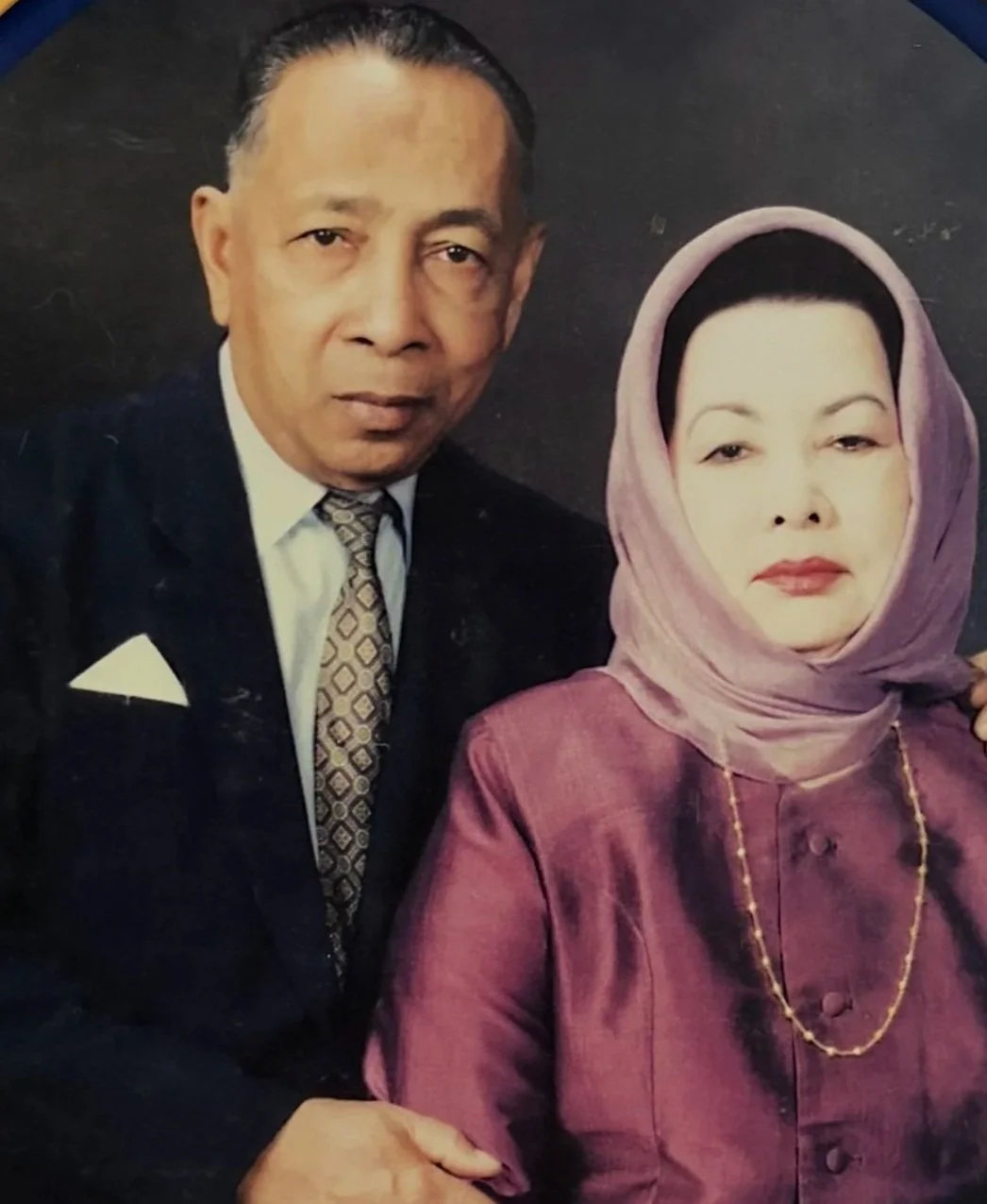 Mr.Direk & Mrs.Aumphorn