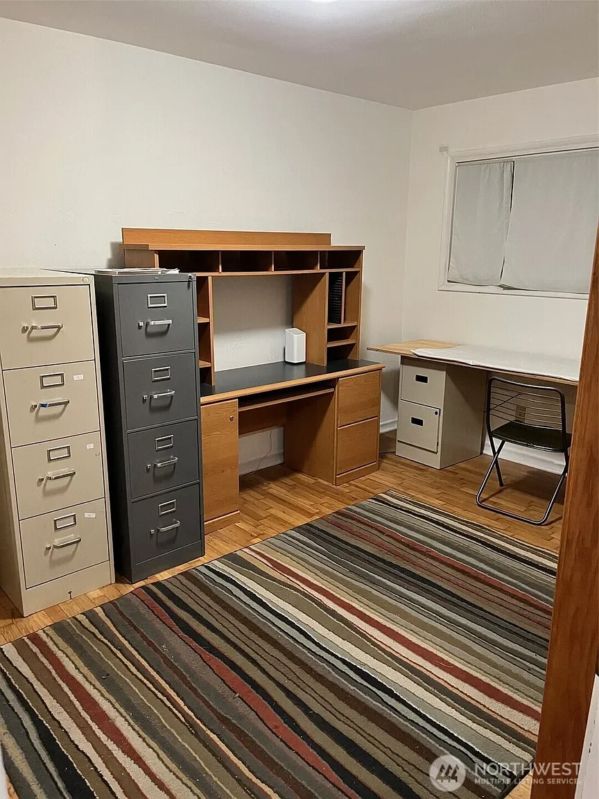 1501 Brunswick Office.webp