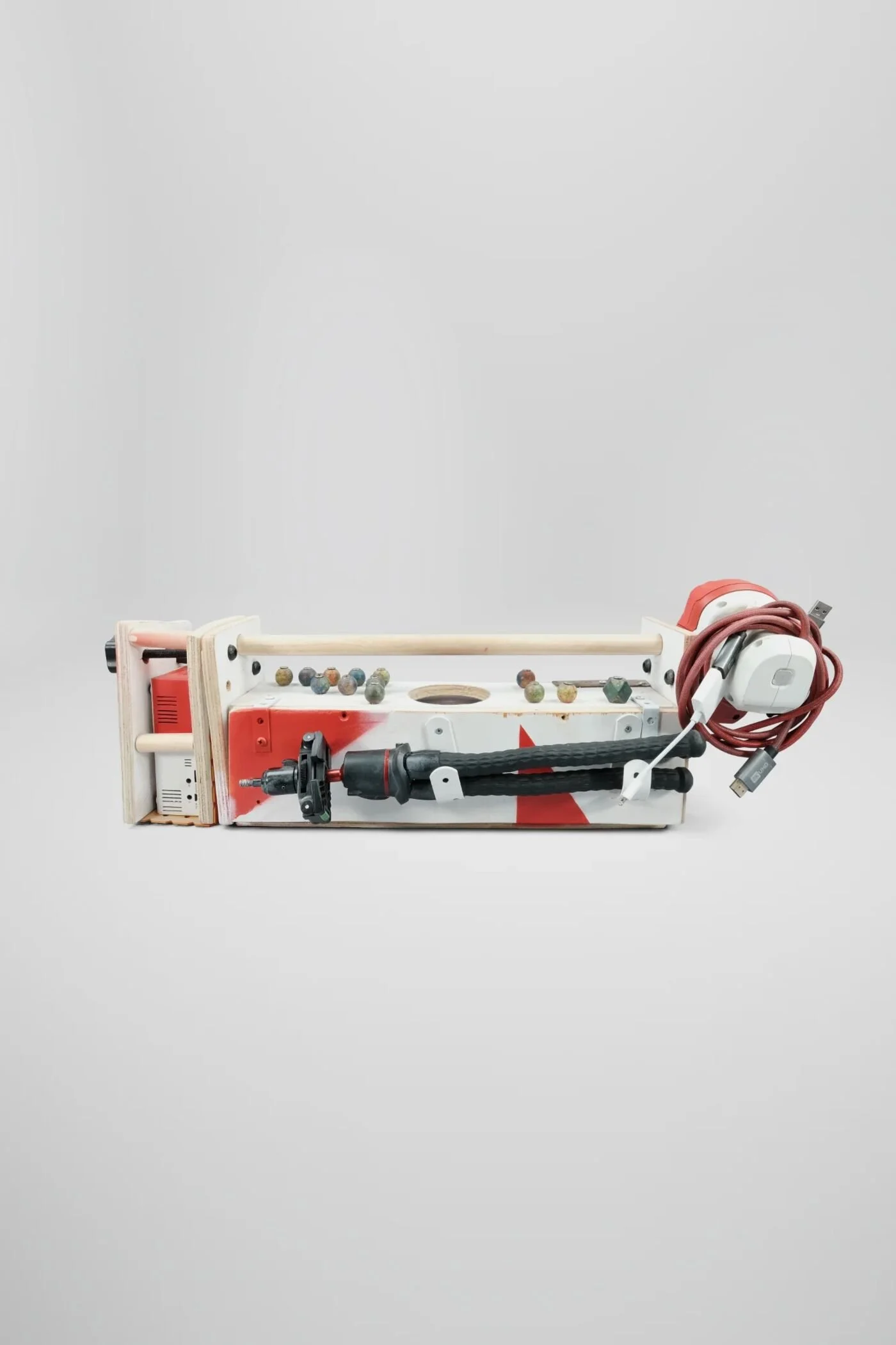 Complete portable projection system