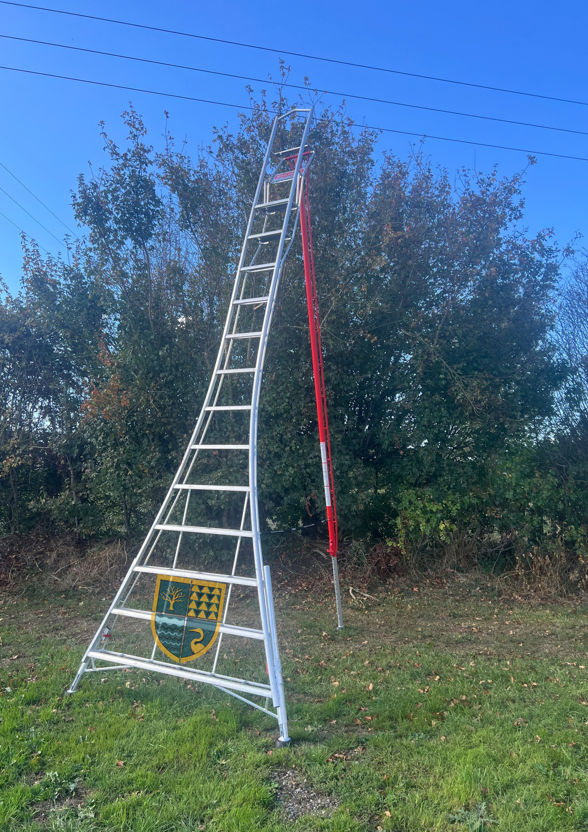 16ft Henchman Tripod Ladder