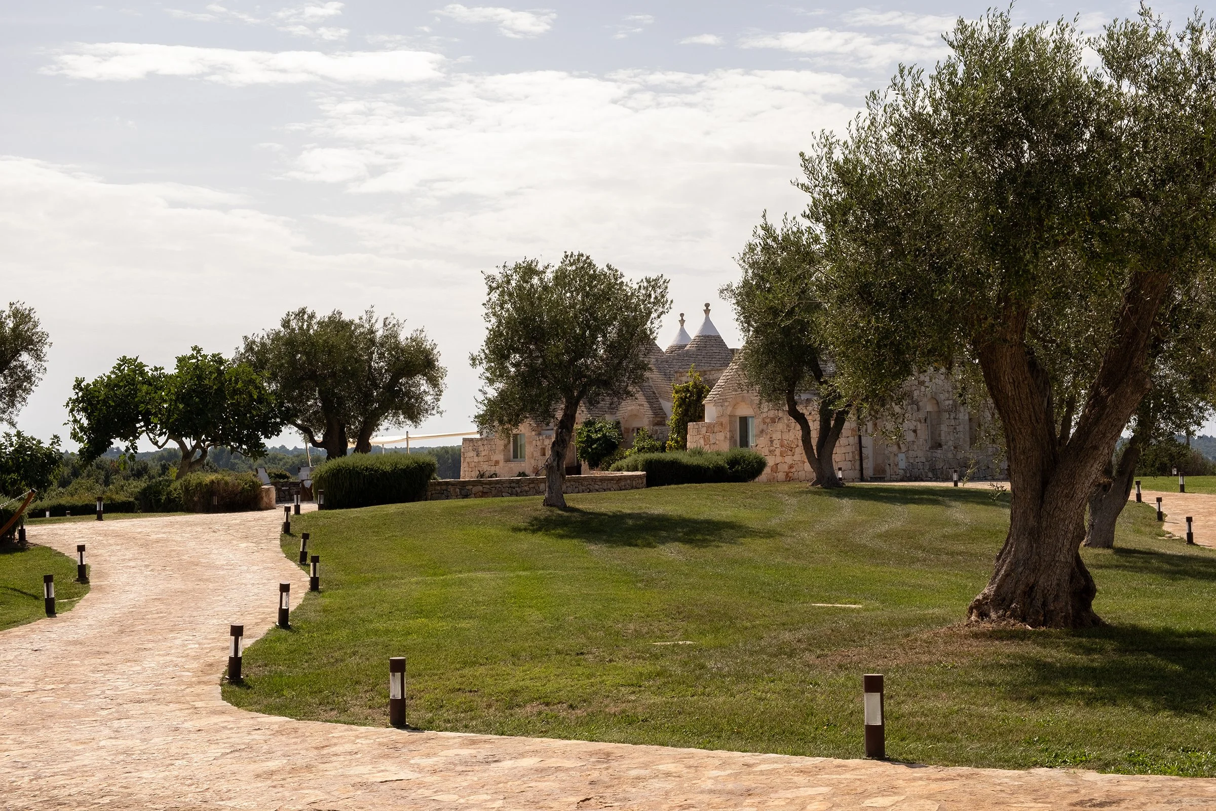 Trulli_Andrea_esterni_+_contrasto_SEPT25_28.jpg