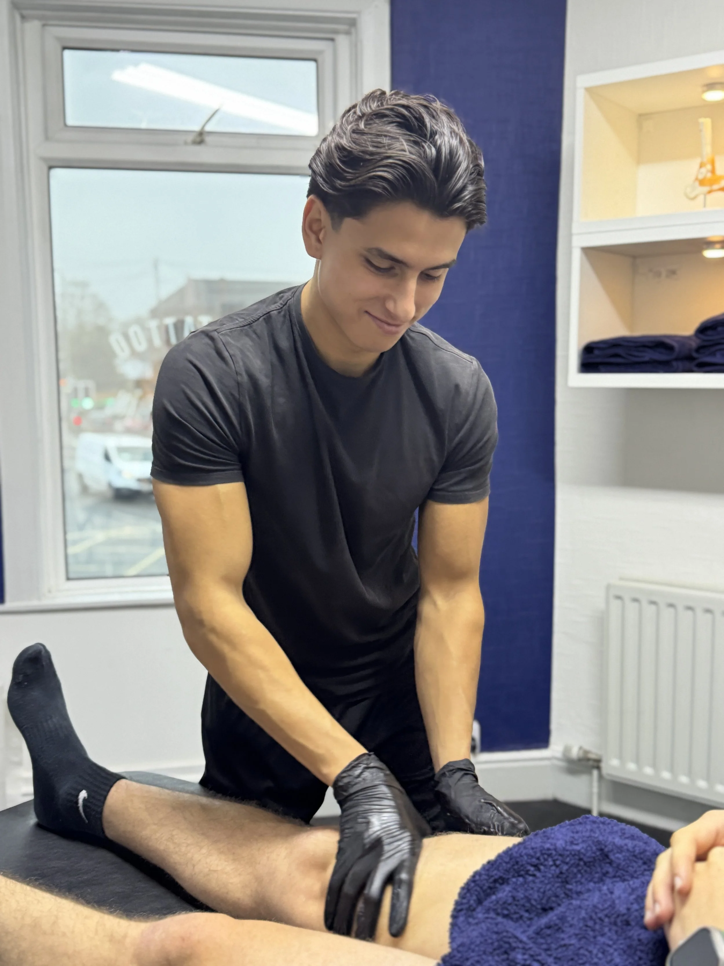 Quadricep massage