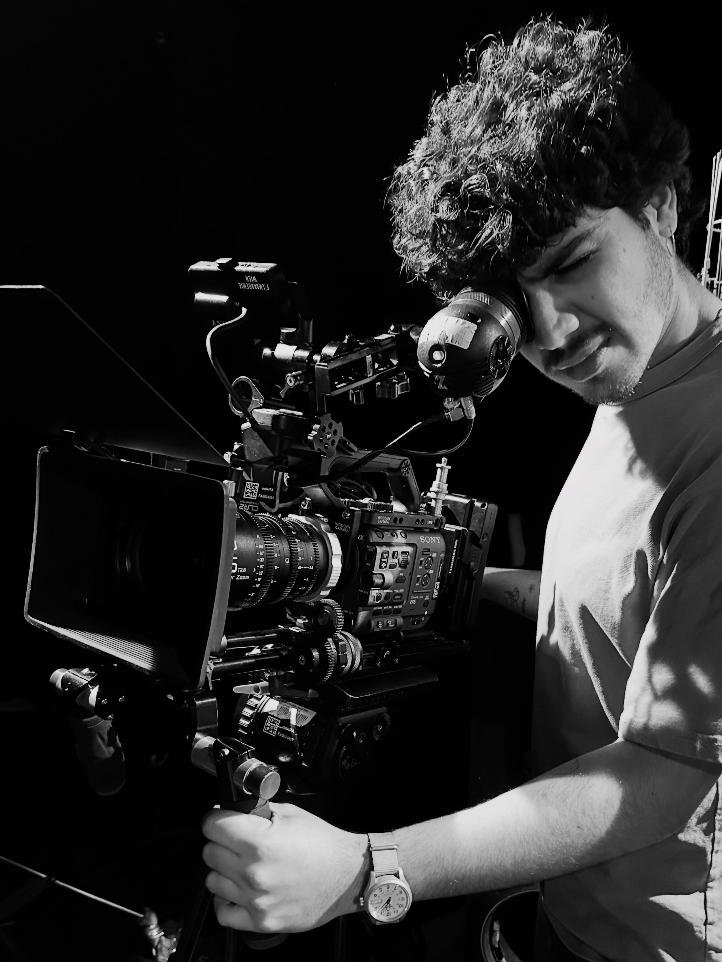 🎥