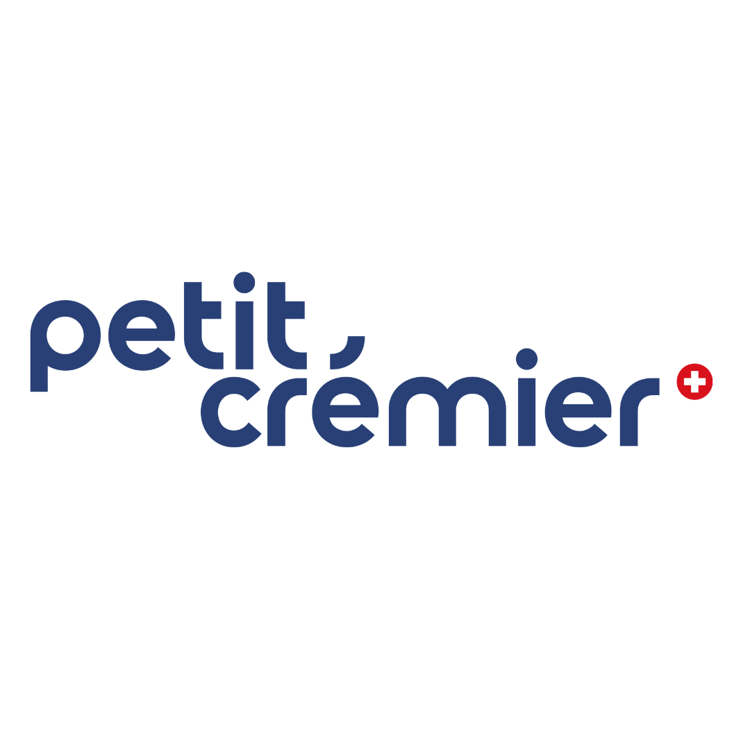 Logo mit den Worten 'petit, crèmeir' in blauer Schrift und einem roten Schweizer Kreuz am Ende.