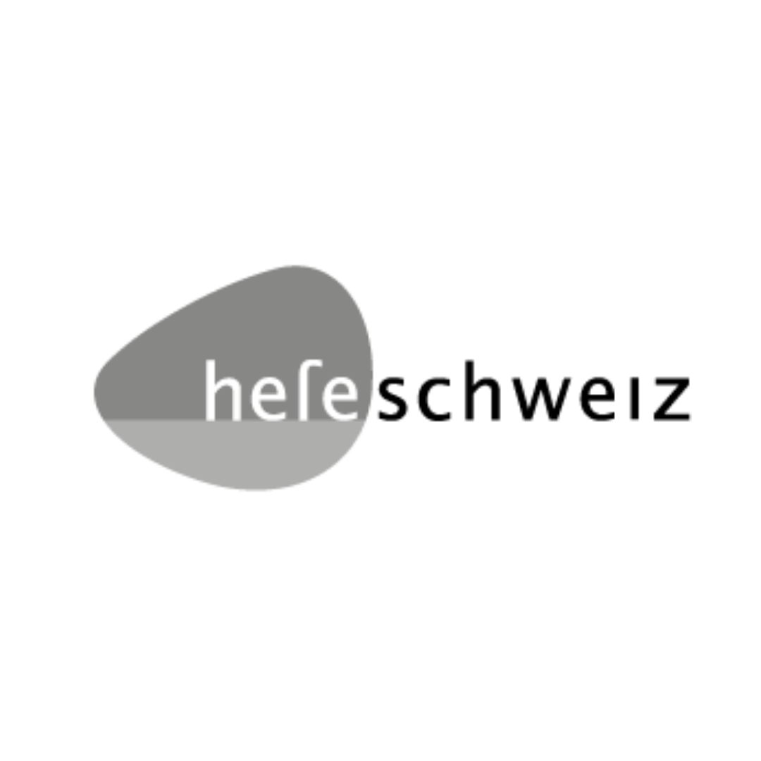 Ein Dialer-Interface mit dem Textfeld, das die Eingabe 'here' zeigt.