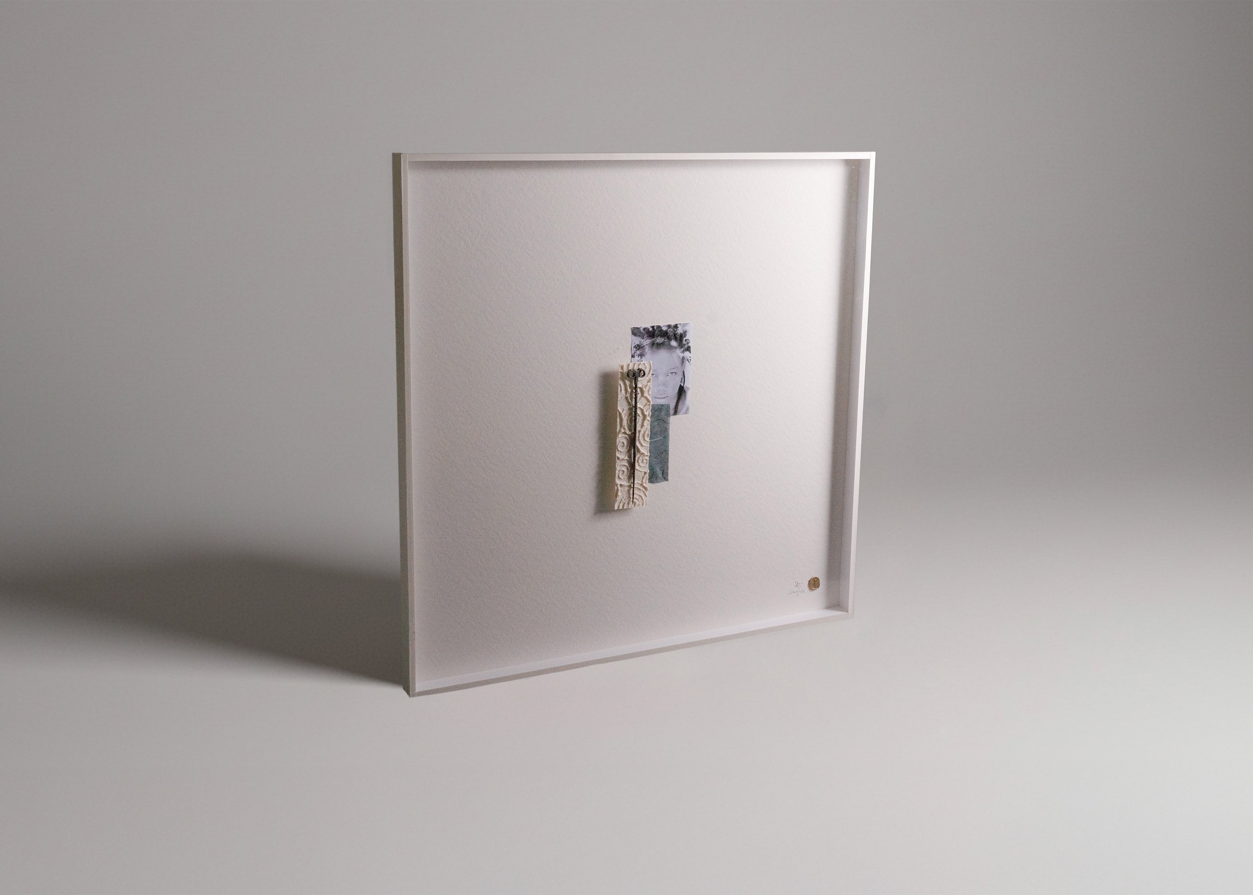 Peine metálico Camerún