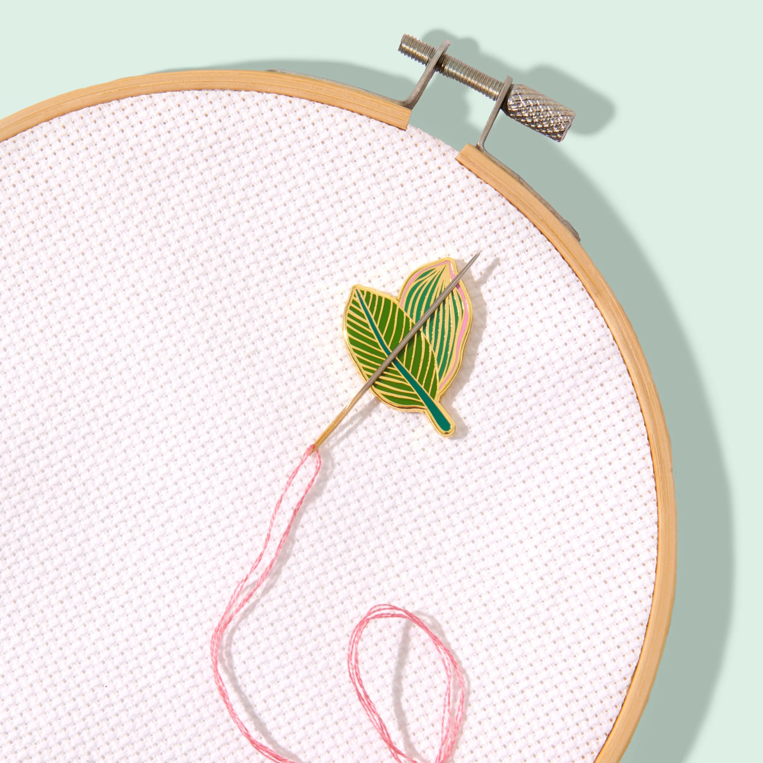 Magnetic Needle Minder - Tropical Leaves 2b.jpg