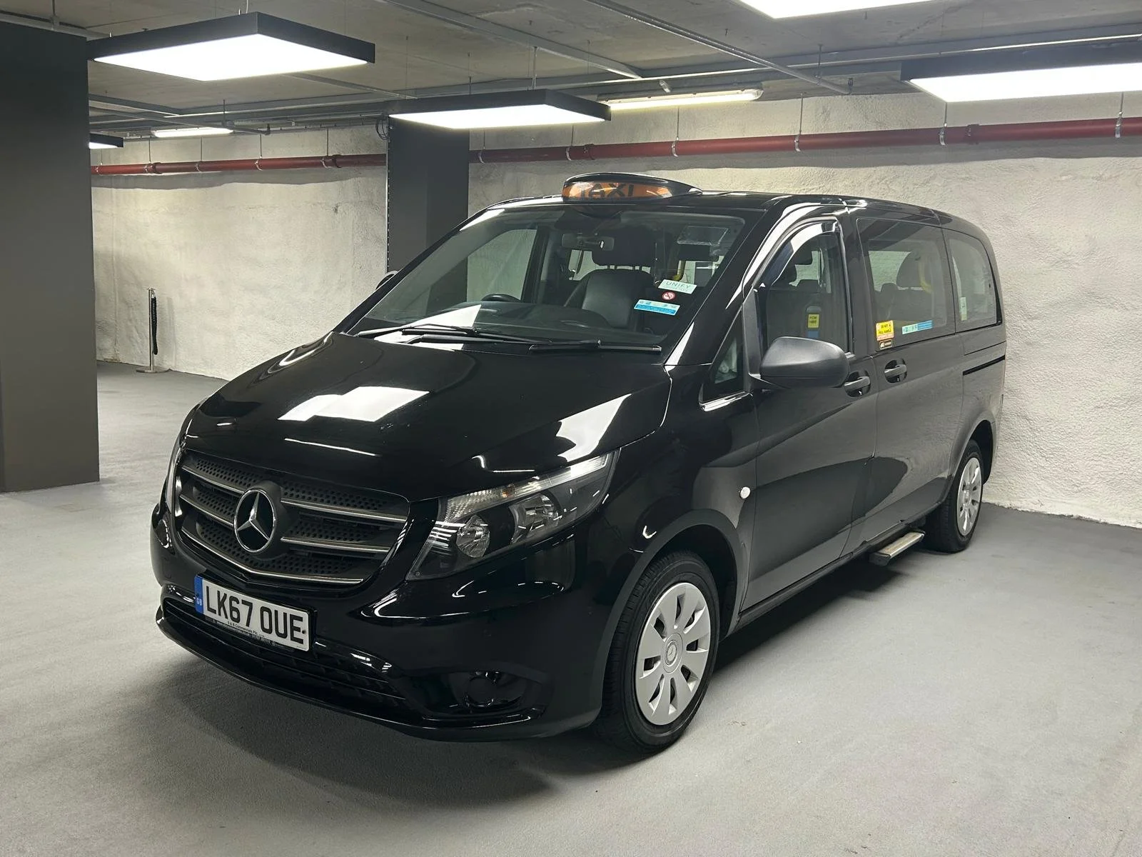Mercedes-Benz Vito Taxi EU6 Year: 2017 Mileage: 177,784 Colour: Black