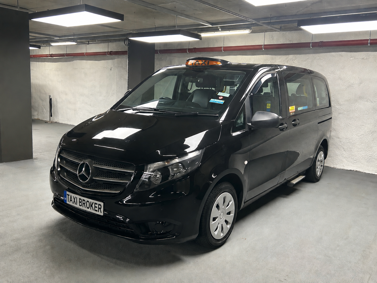 Mercedes-Benz Vito Taxi EU6 Year: 2017 Mileage: 181,455 Colour: Black Price: £24,995