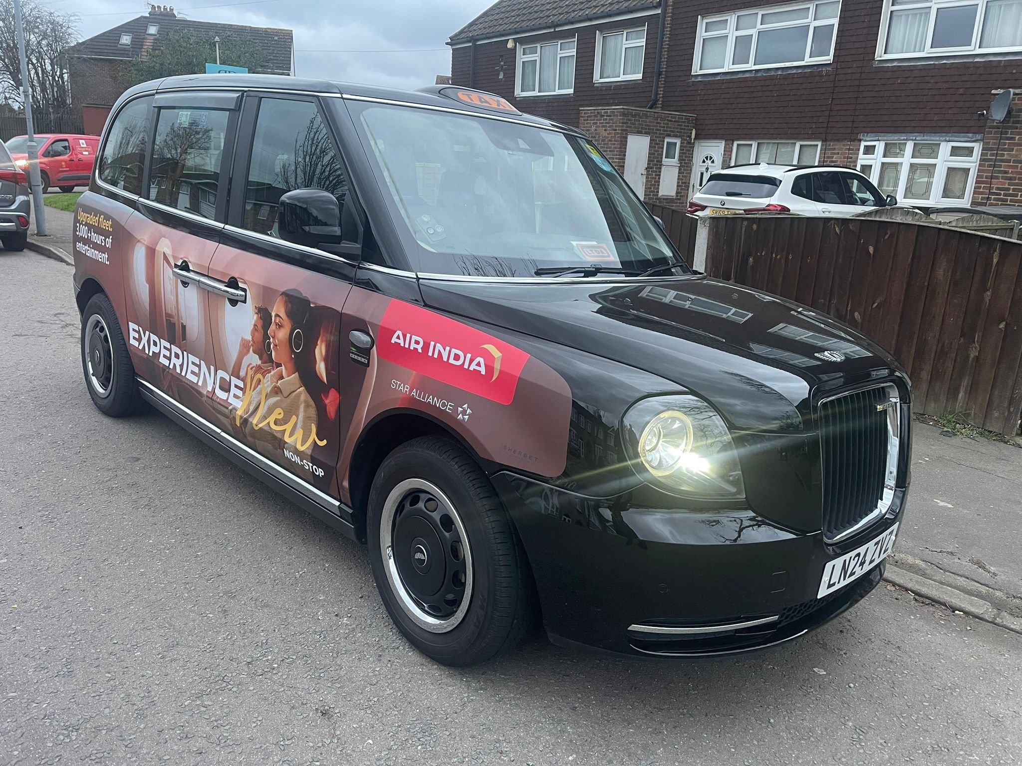 LEVC TXE Comfort Plus
Year: 2024
Mileage: 53,375
Colour: Black